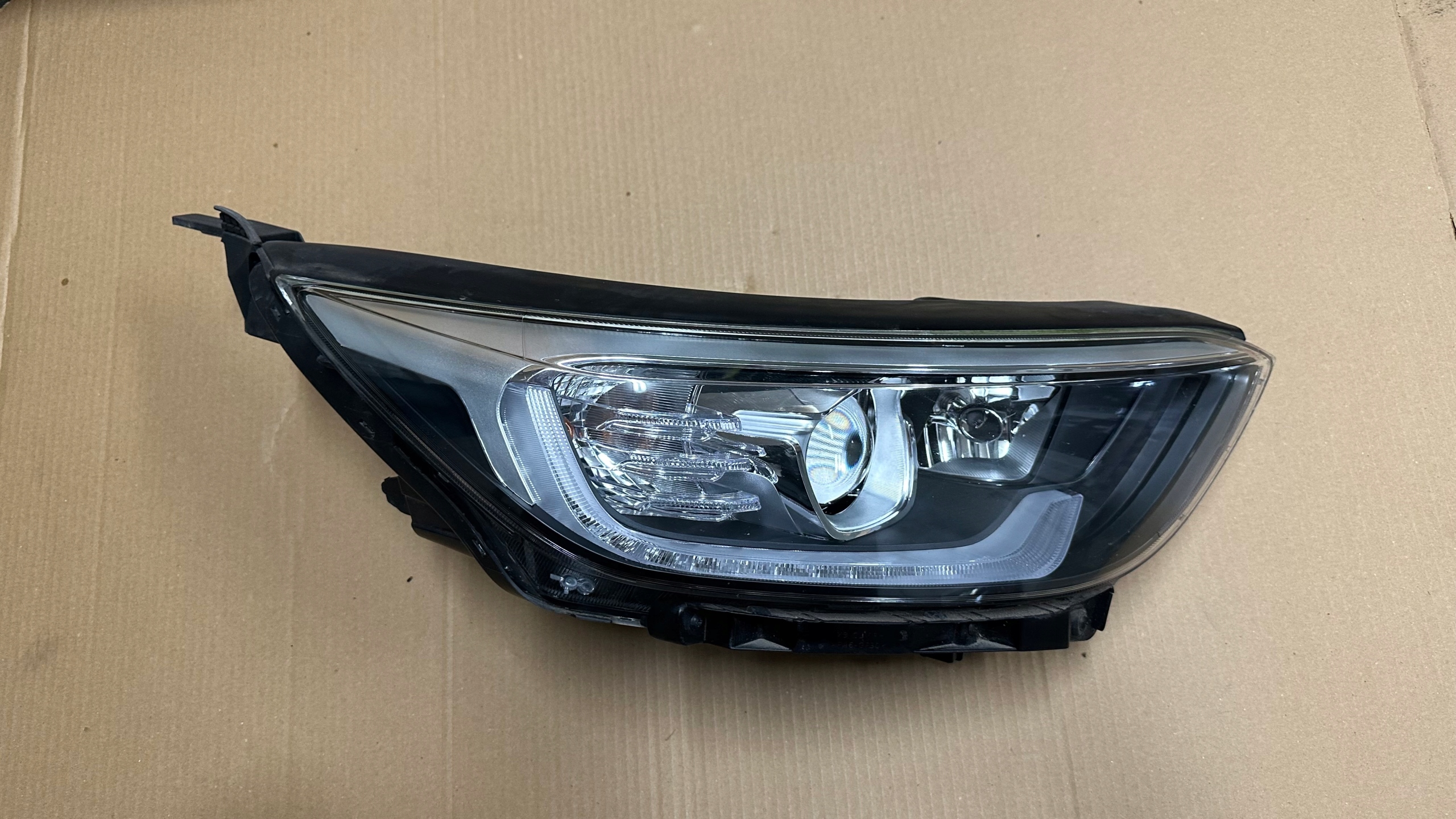 Coprifari Anteriori Per Kia Stonic KX1 2019-2021 - Protezione Lenti PVC Trasparente - Foto 2