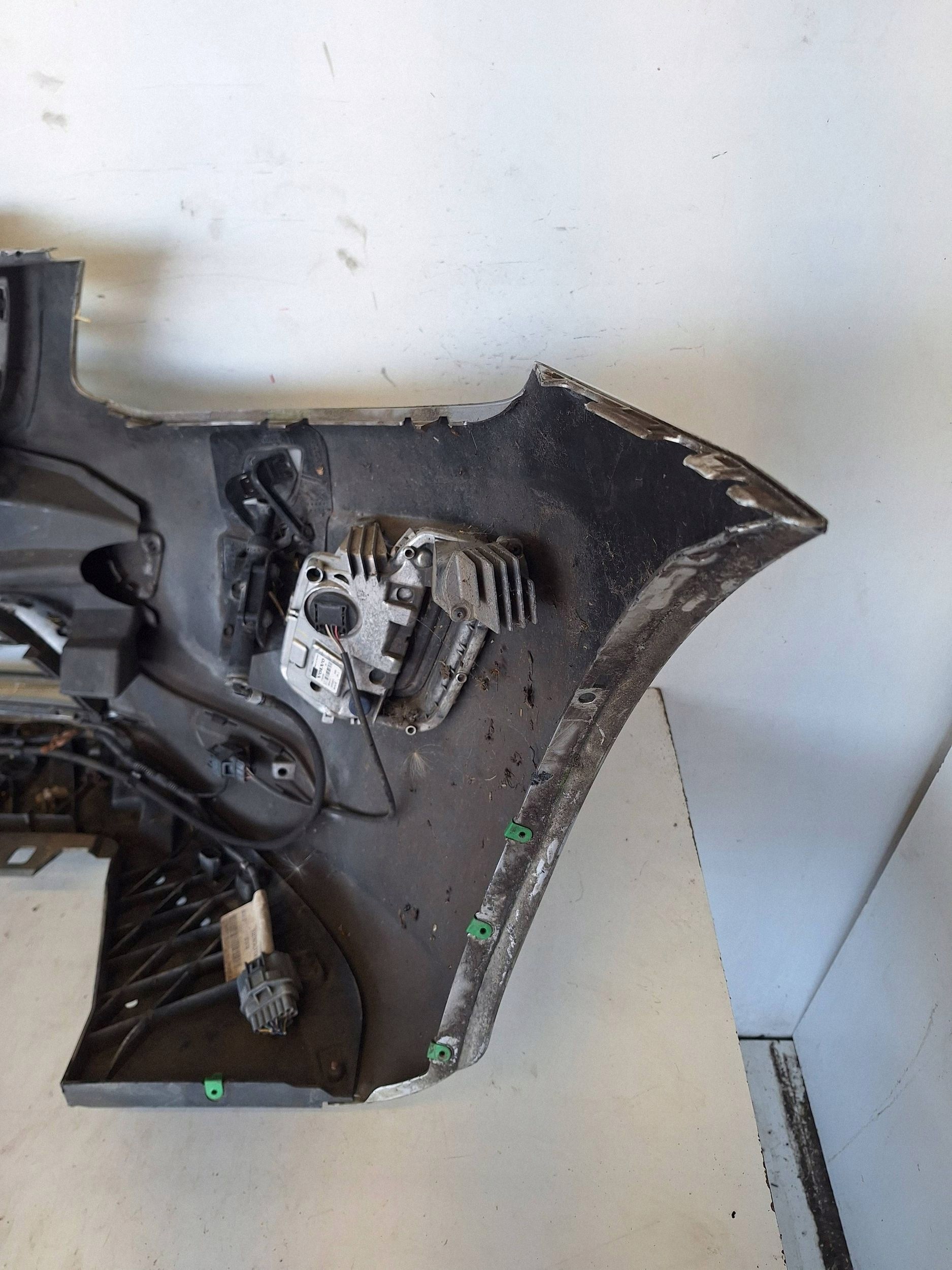 VOLVO XC60 e LIFT 13-17 Paraurti + XENON + LED 31323765