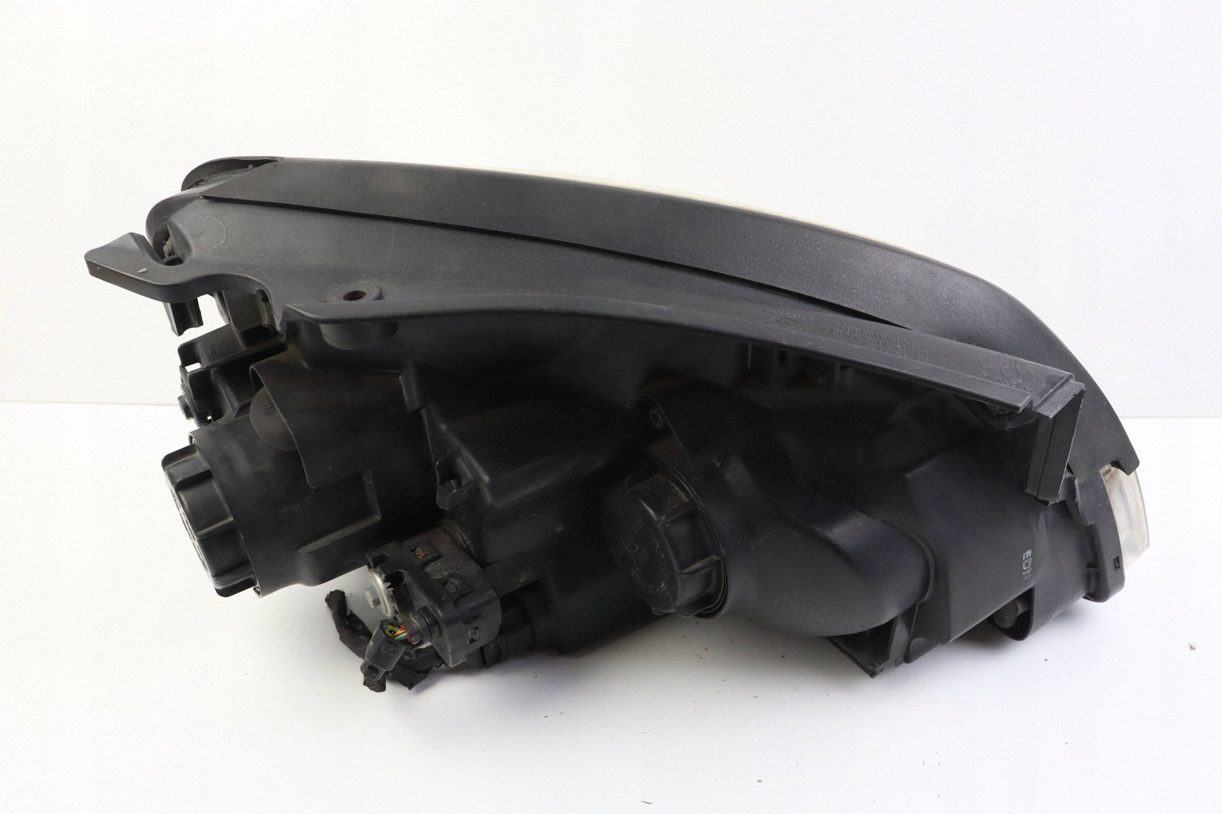 KIA CARENS III light front left front 2357NA EUROPA