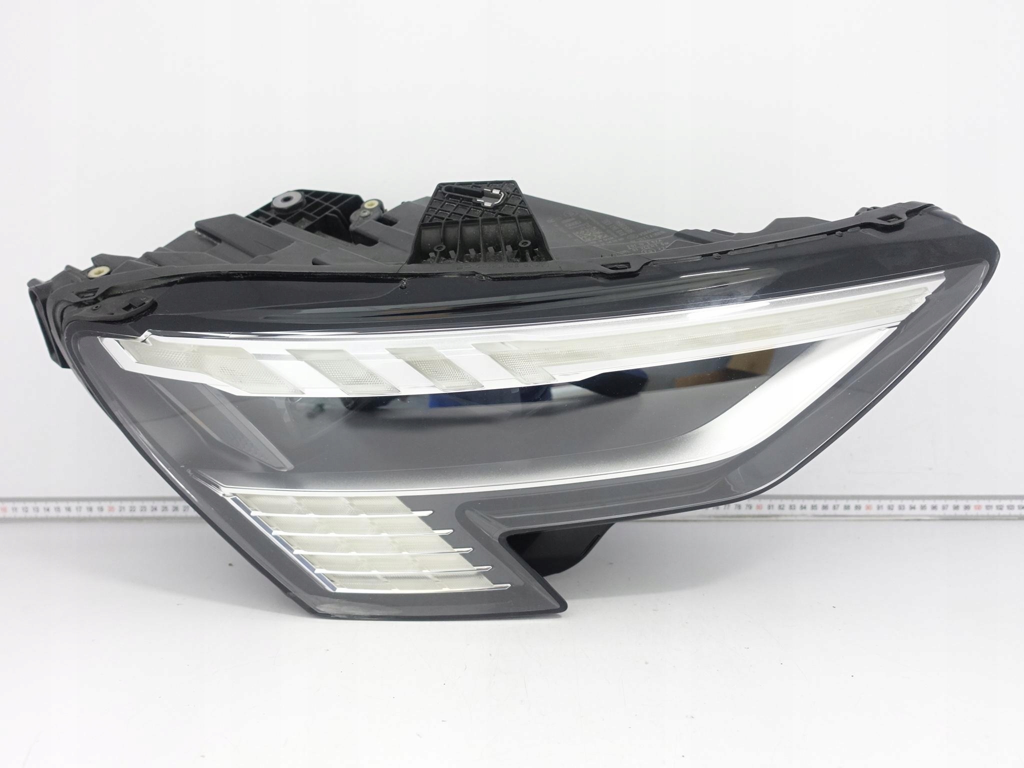 AUDI A3 S3 8Y0 20-24 light FULL LED MATRIX right front EUROPA *036* + module