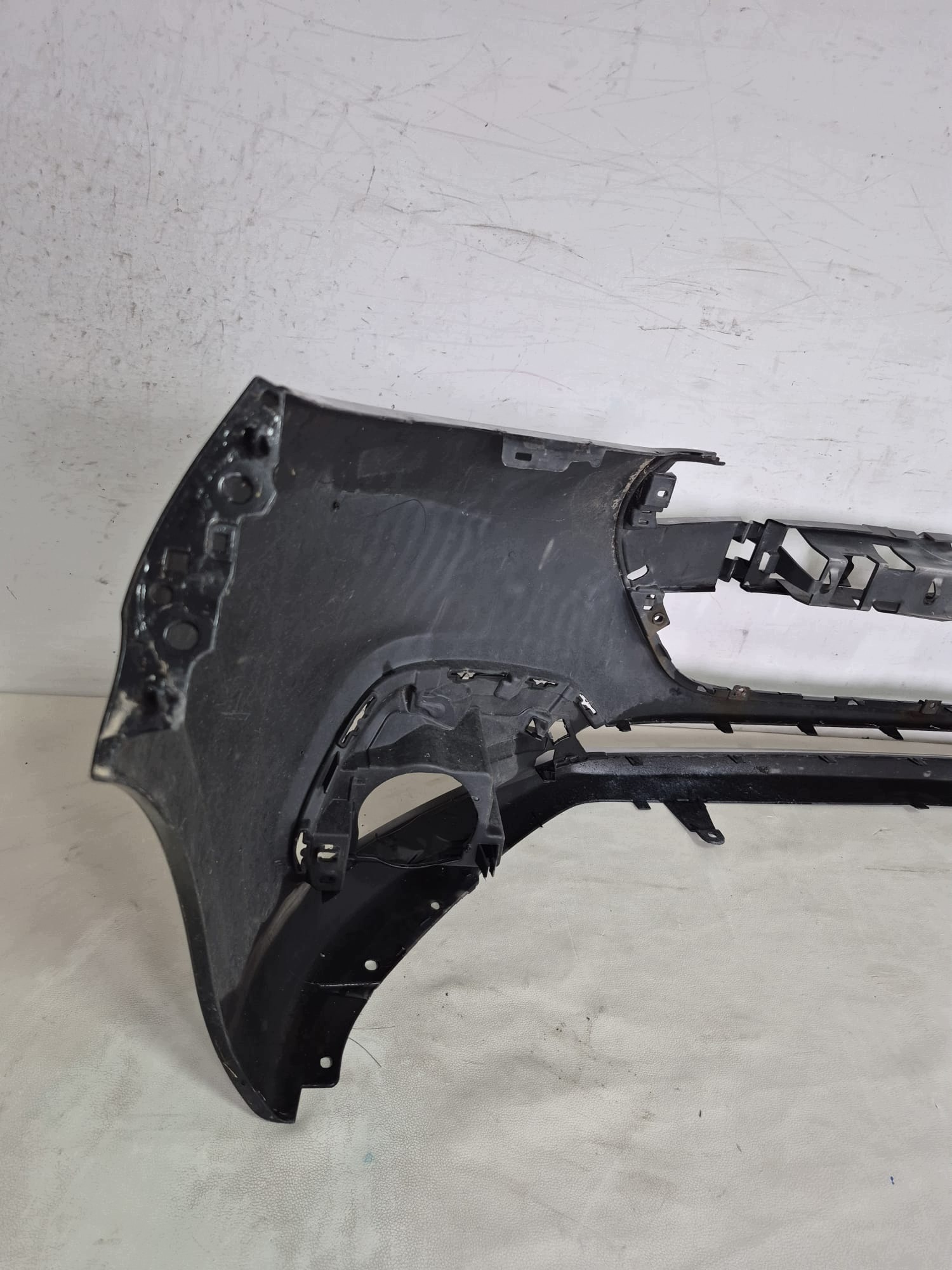 PEUGEOT 208 and 1 LIFT 15-19 bumper front front