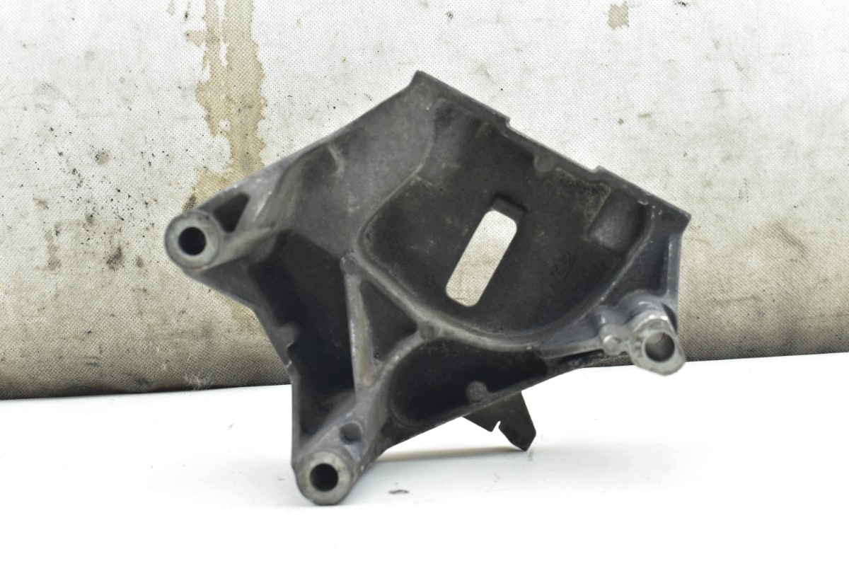 engine mount OPEL CORSA D E 1.2 16V 13248790