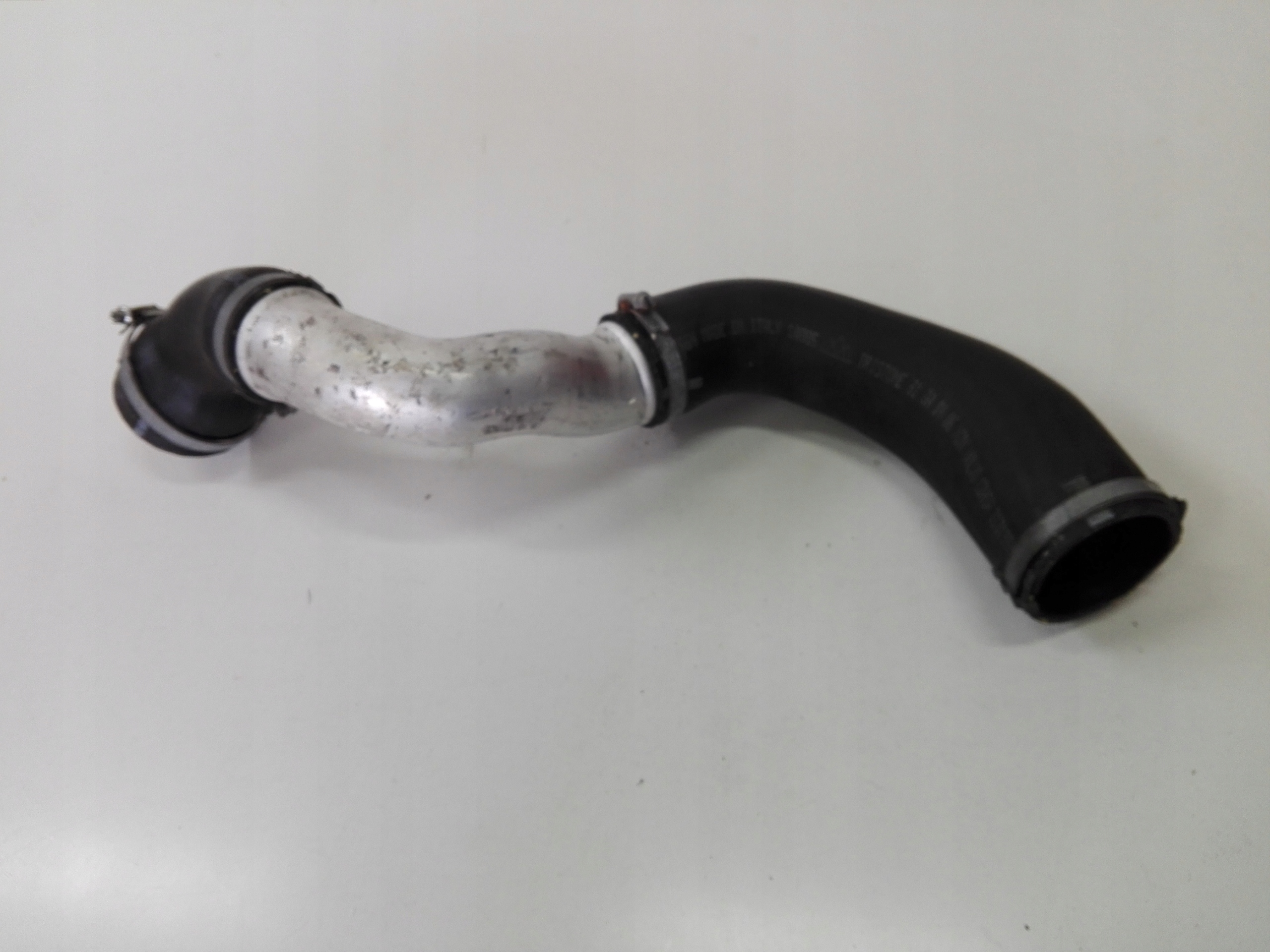 31325041 - V40 XC40 II Hose INTERCOOLER PIPE 2.0 LINE D4