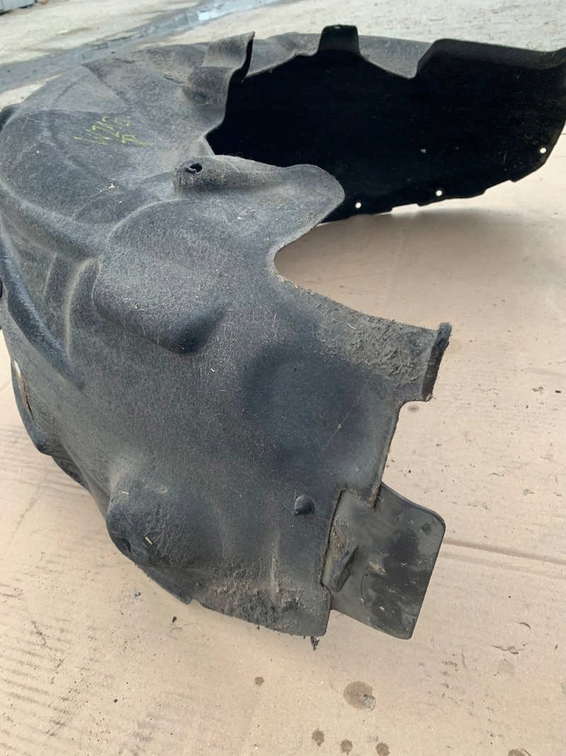 MERCEDES E-KLASA W213 NADKOLE PRAWE TYLNE Typ samochodu Samochody osobowe