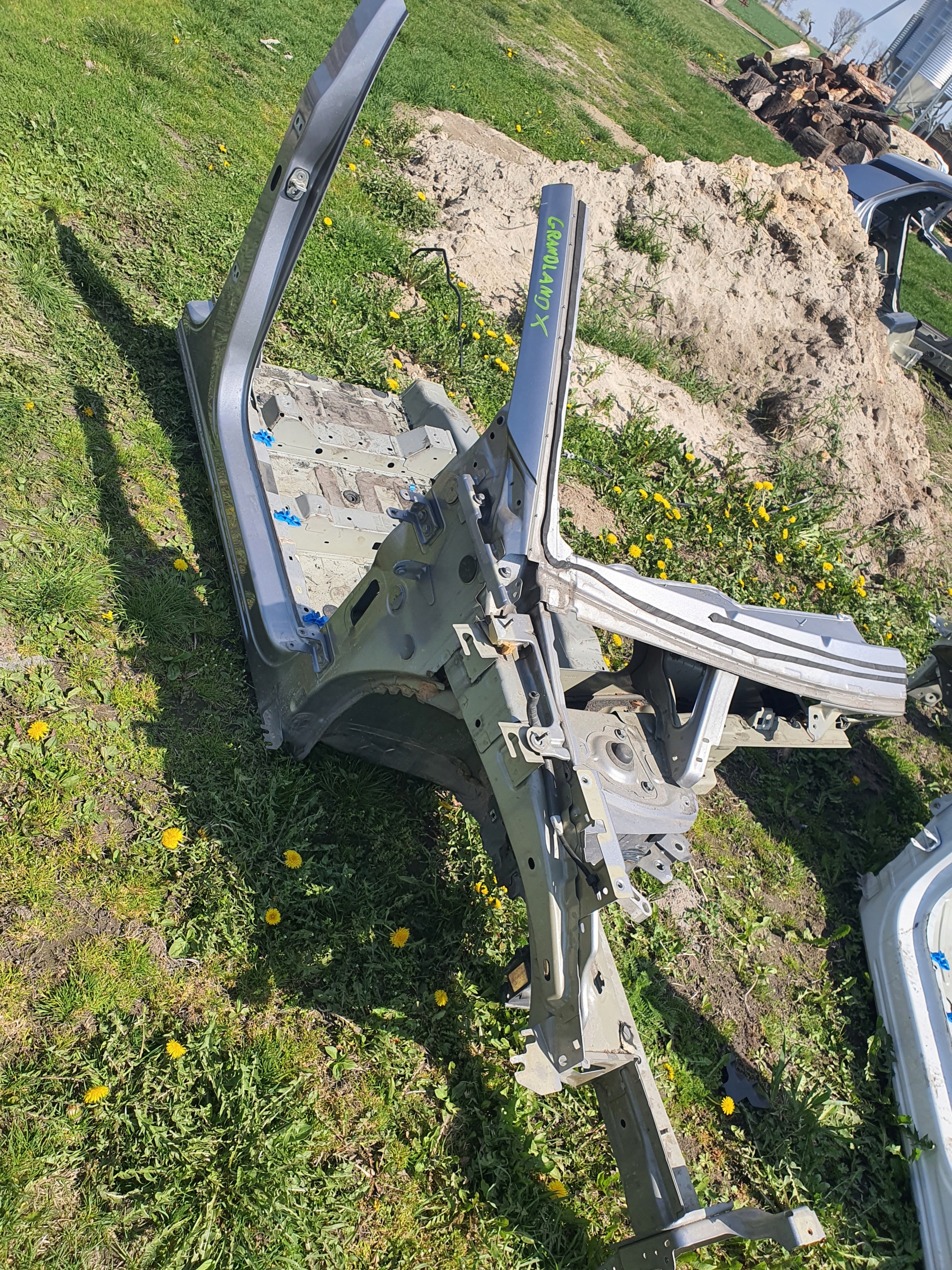 CWIARTKA PRAWA PROG PODŁUŻNICA GRANDLAND