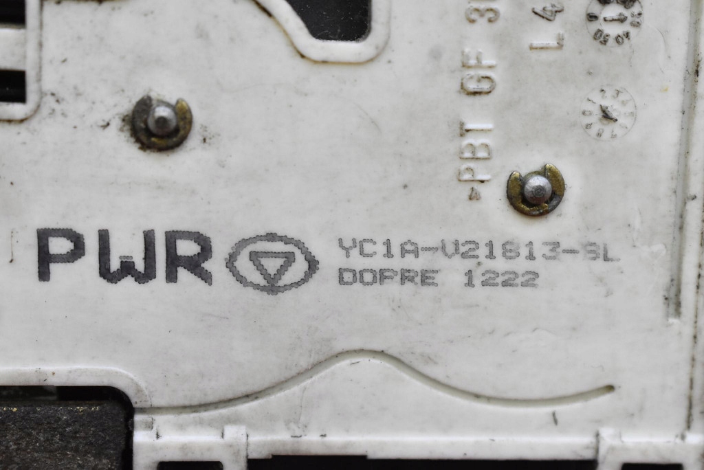 lock door left front front EU YC1A-V21813-BL FORD TRANSIT 5 V 00-06