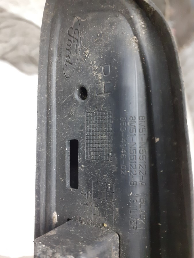 RELINGI DACHOWE FORD FOCUS MK2 Typ samochodu Samochody osobowe