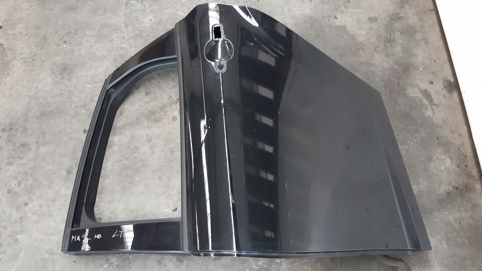 door rear part rear. left Ford Focus MK3 HB FB