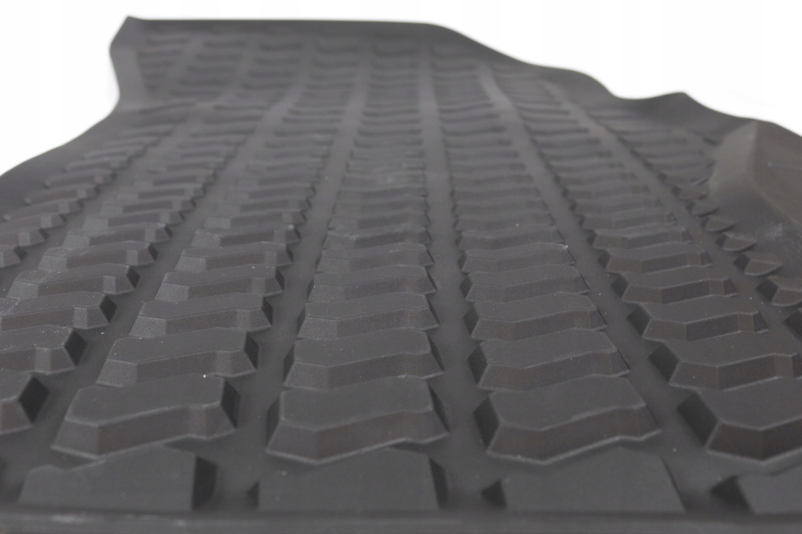 DYWANIKI GUMOWE PRZEDNIE TYLNE AUDI Q7 II ORYGINAŁ Kolor czarny