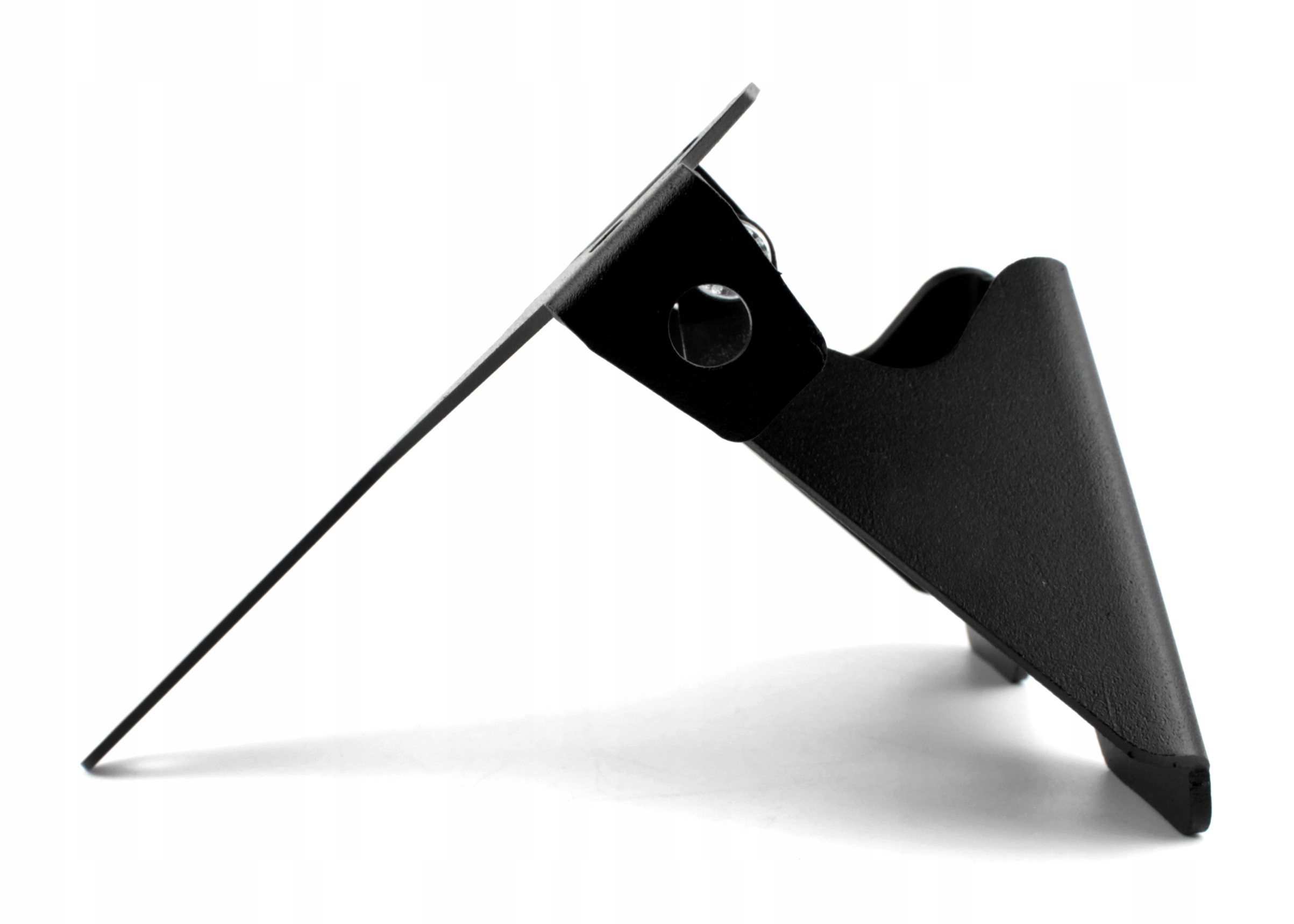 D13998e64e98a6191808c5eaf9bd