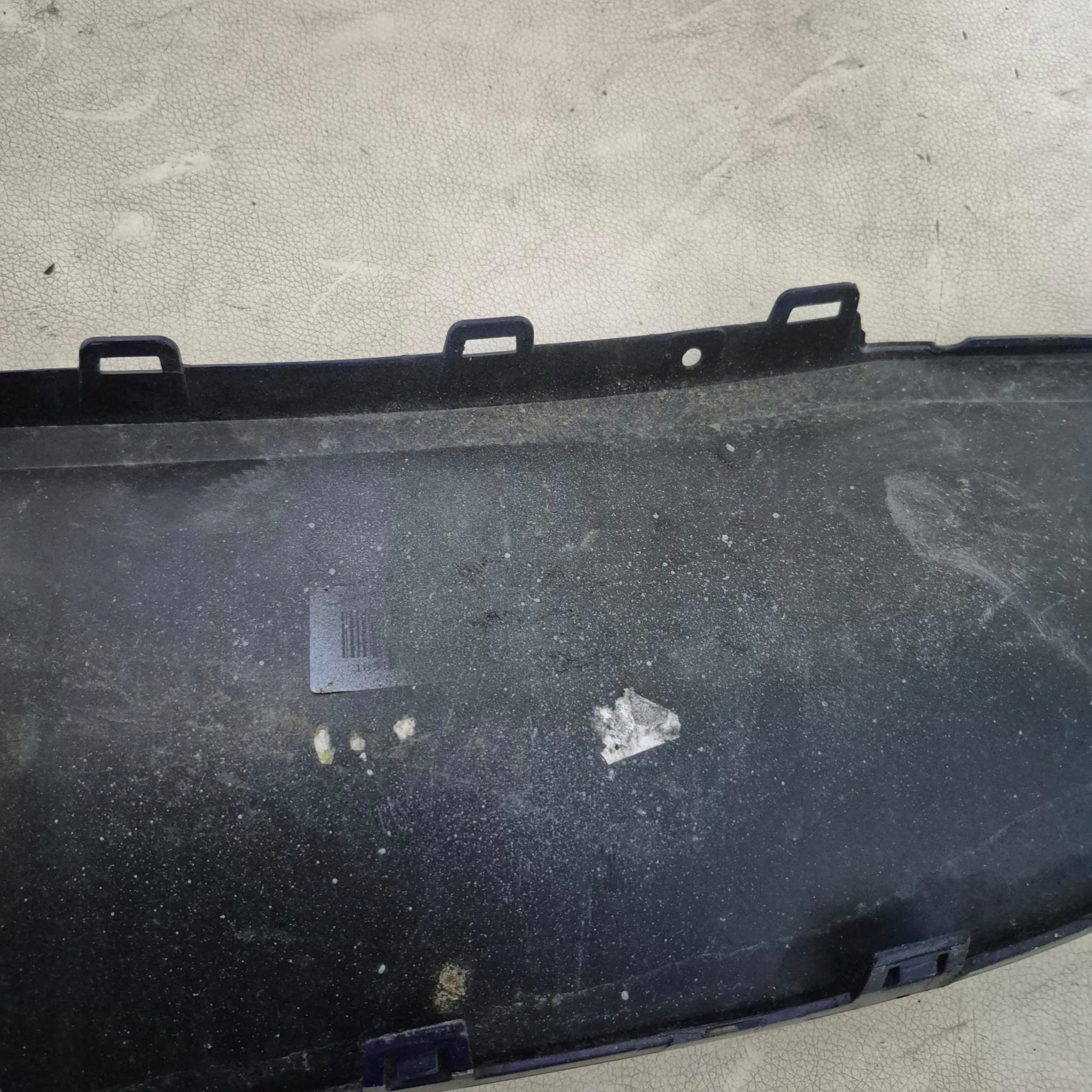 VW ID.4 11A 20- cap moulding front PREKLADgrill 11A807185A