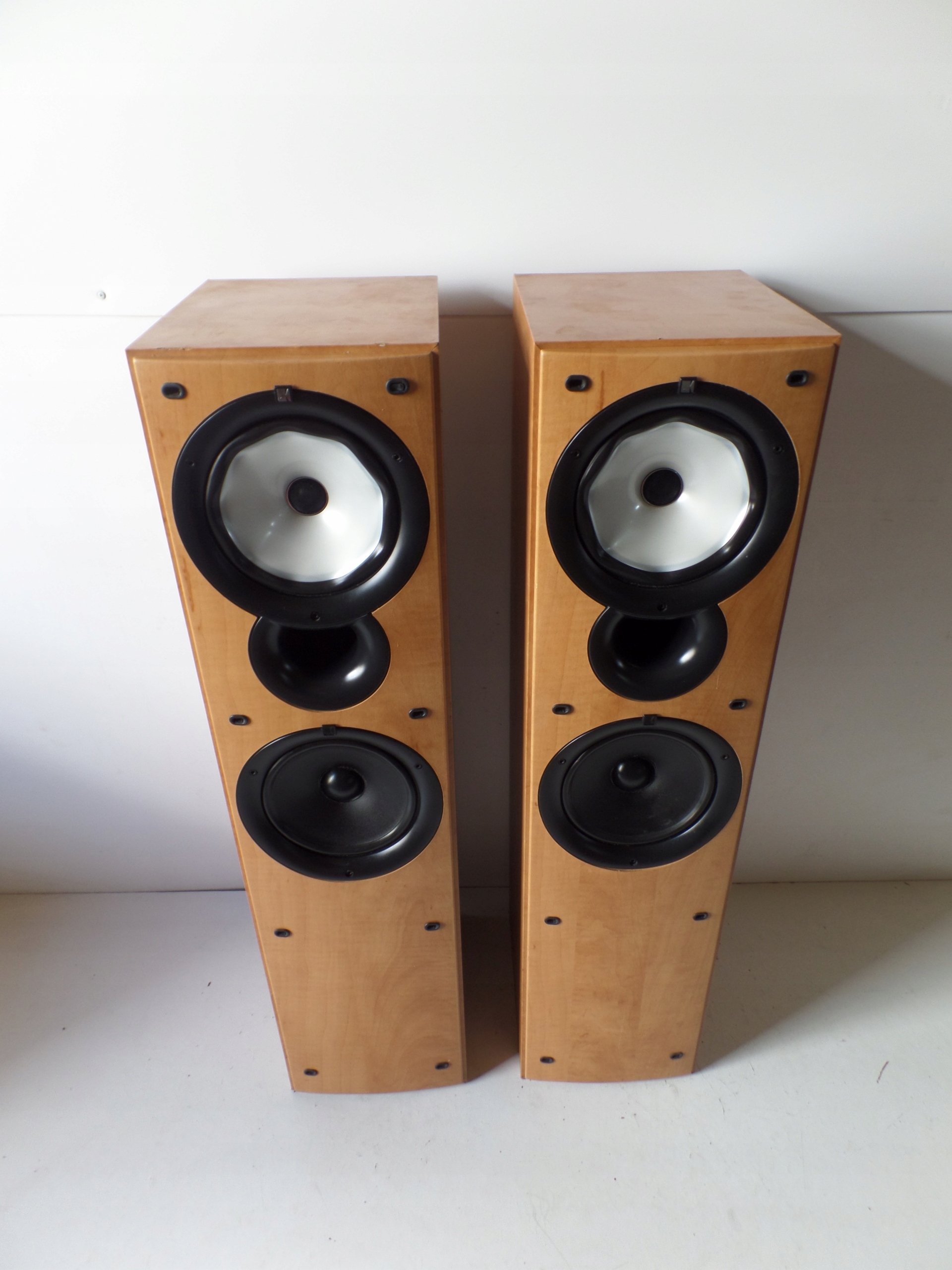 Kolumny KEF Q 55.2