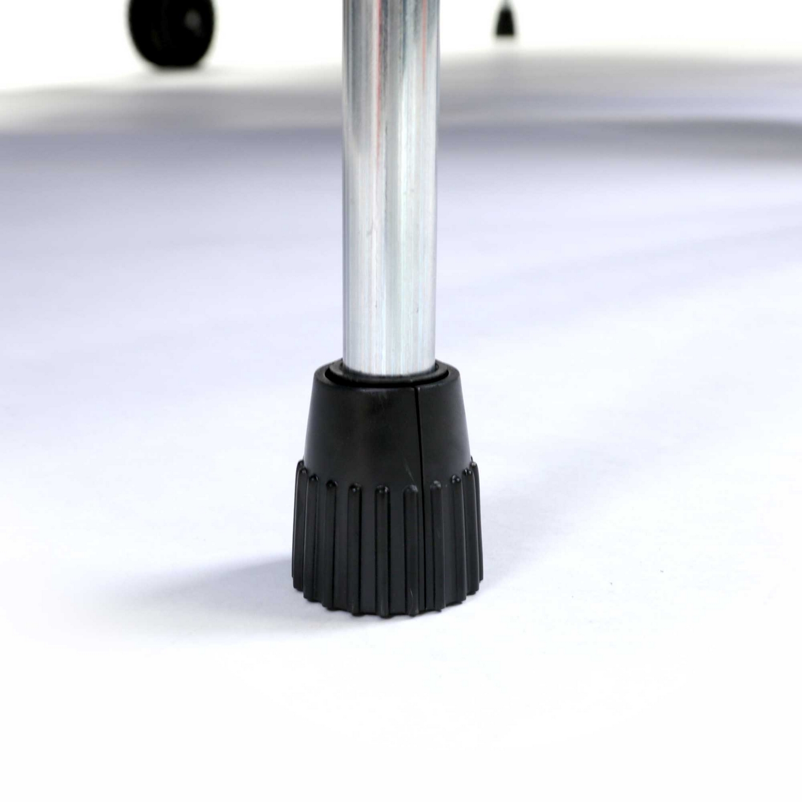 CORNILLEAU STÓŁ TENISOWY 100 INDOOR NIEBIESKI Kolor dominujący odcienie niebieskiego