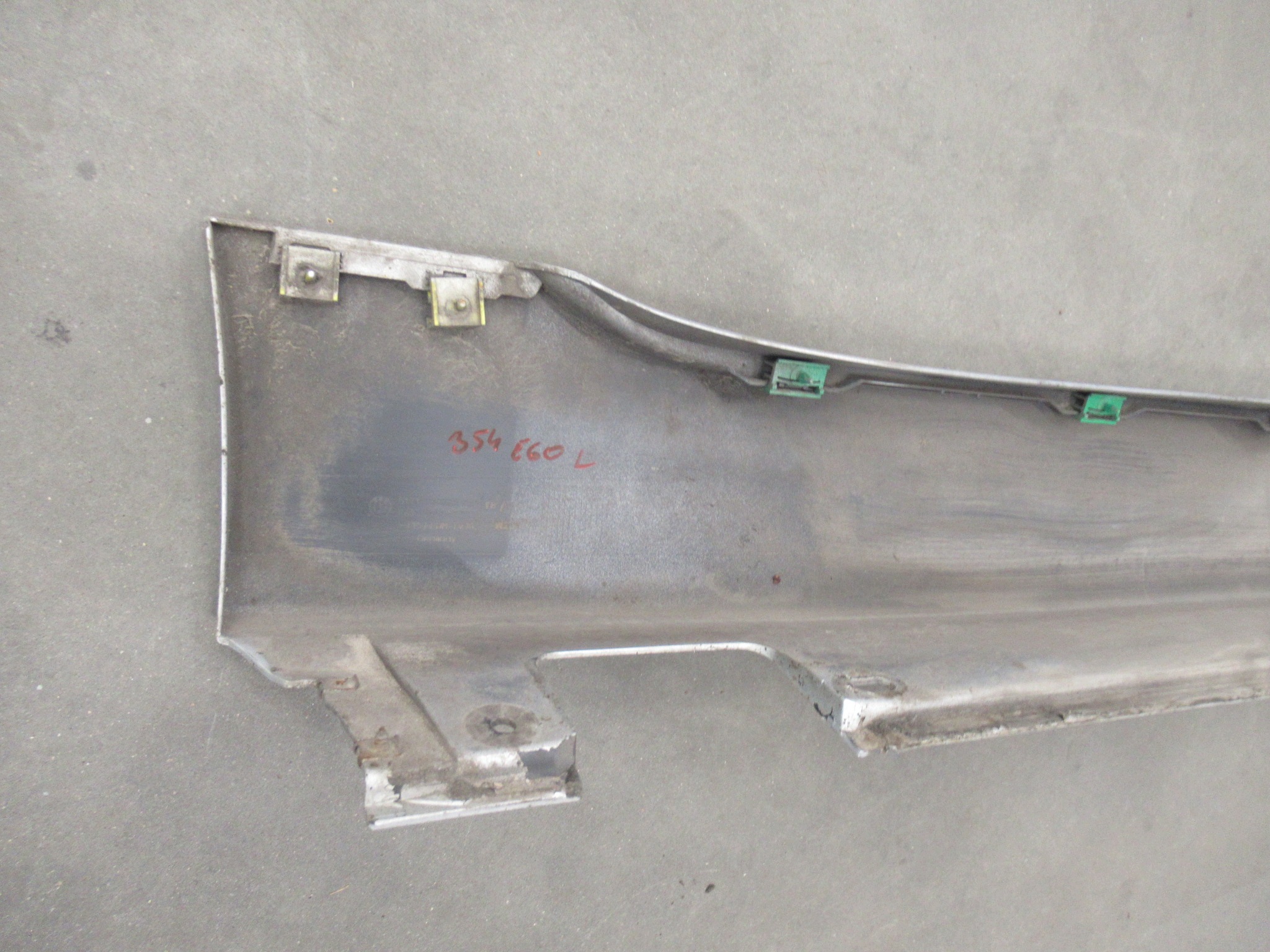 moulding threshold left BMW e60 e61 sedan KOMBI 354 Titansilber