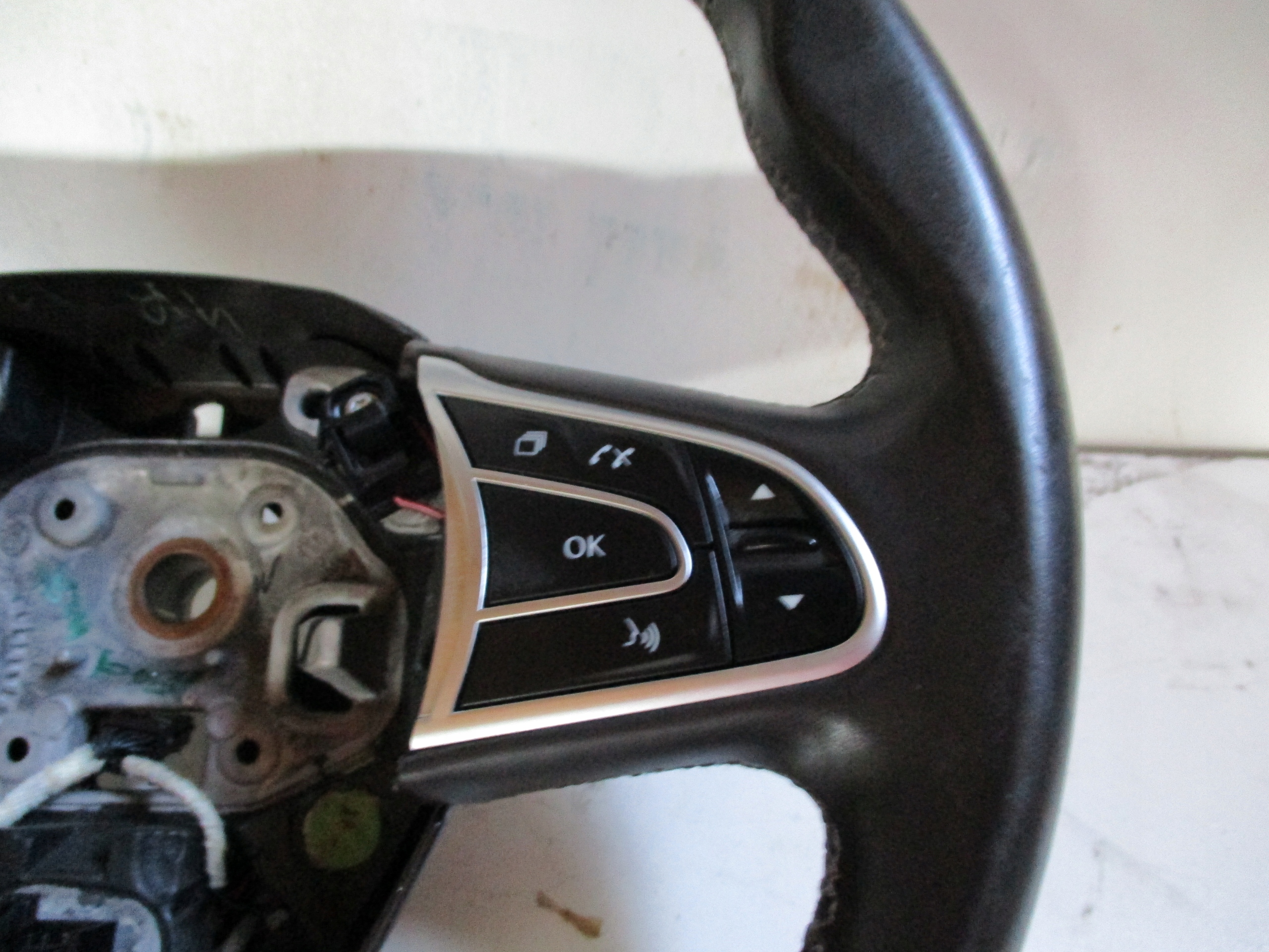 Kierownica Renault ESPACE V Producent części Renault OE