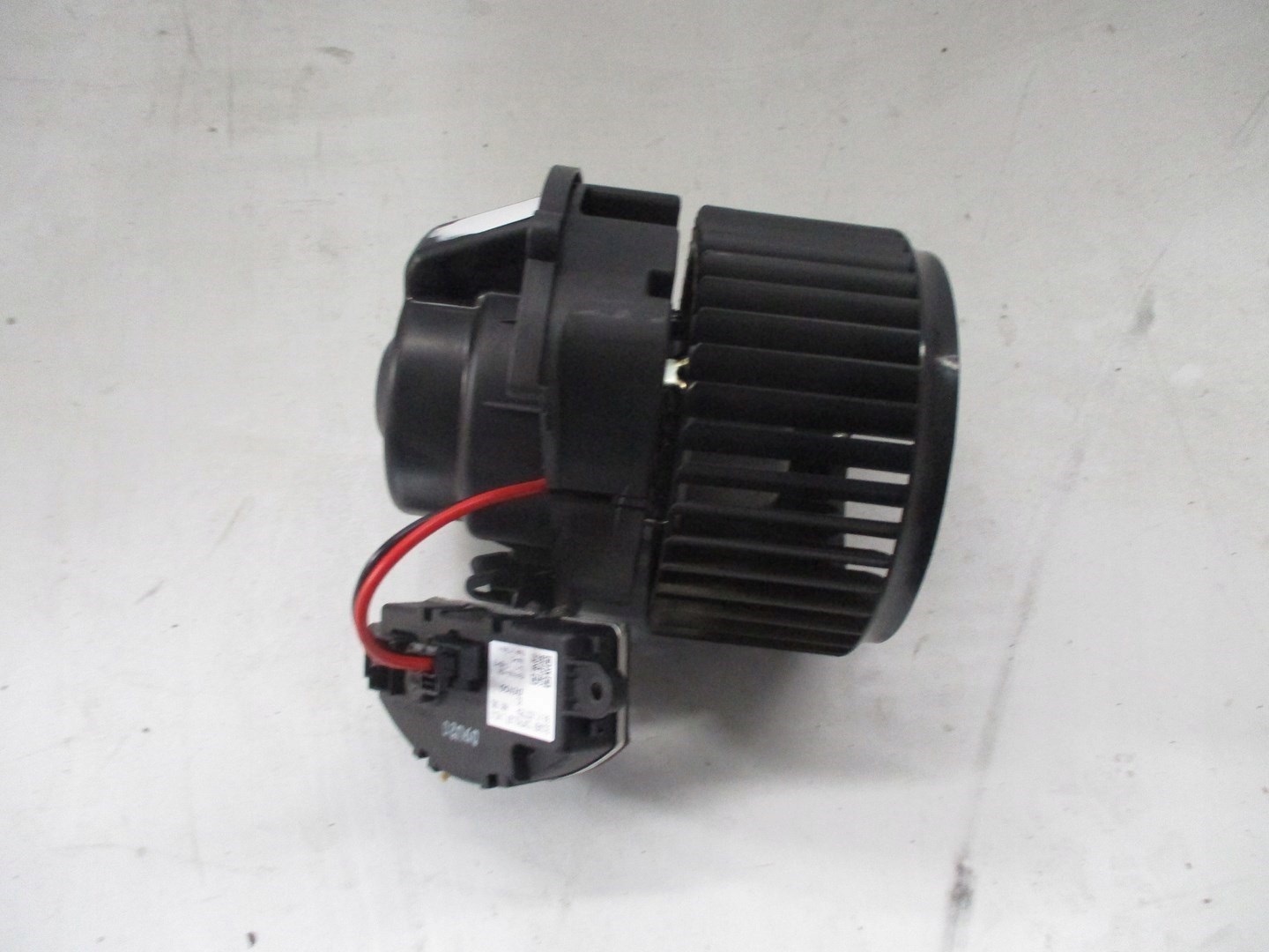 Вентилятор обогревателя MINI COUNTRYMAN F60