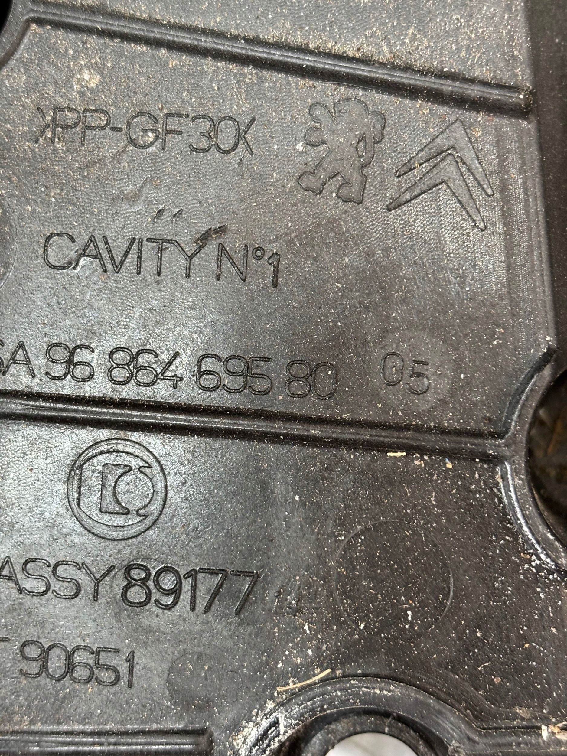 Porta per batteria PEUGEOT 508 e 9686469580