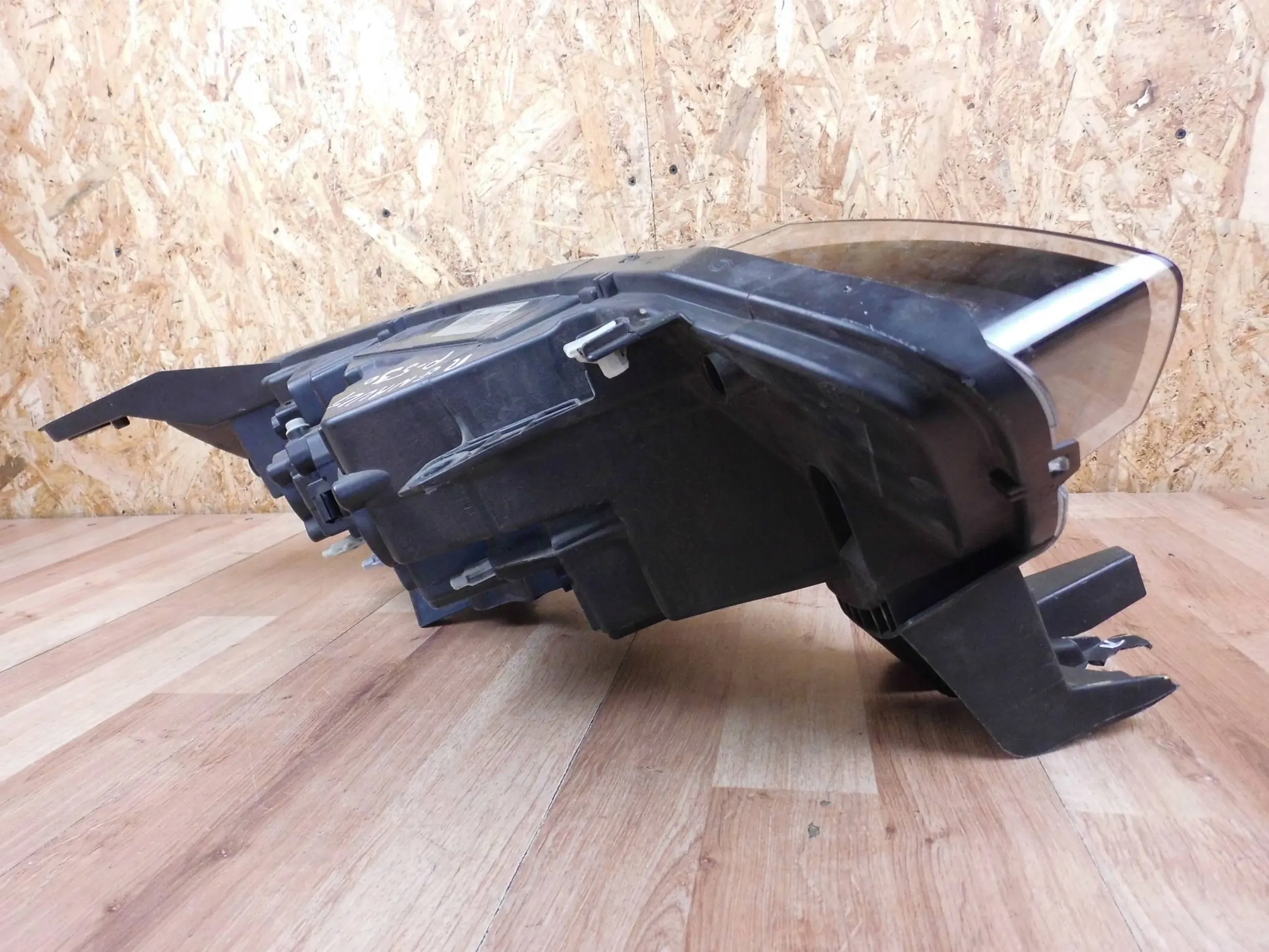 Renault Espace V MK5 2015+ light left front front left 260608372R