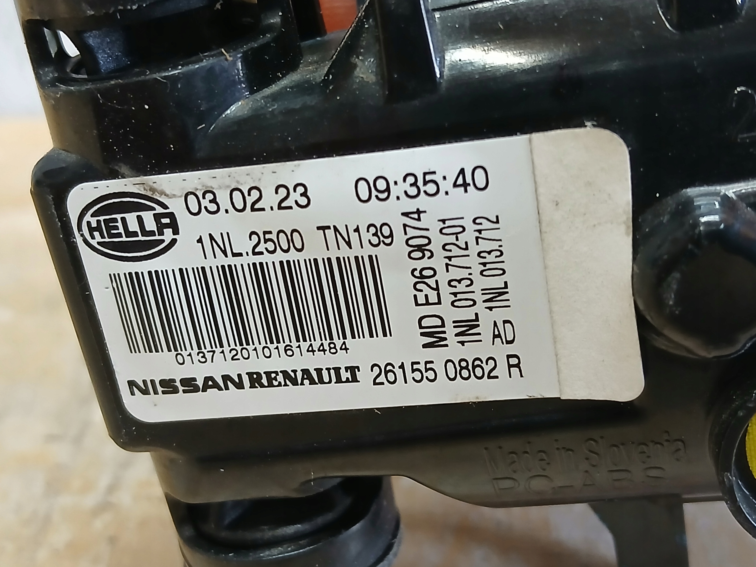 Nebelscheinwerfer links RENAULT CLIO V 5 LED 261550862R