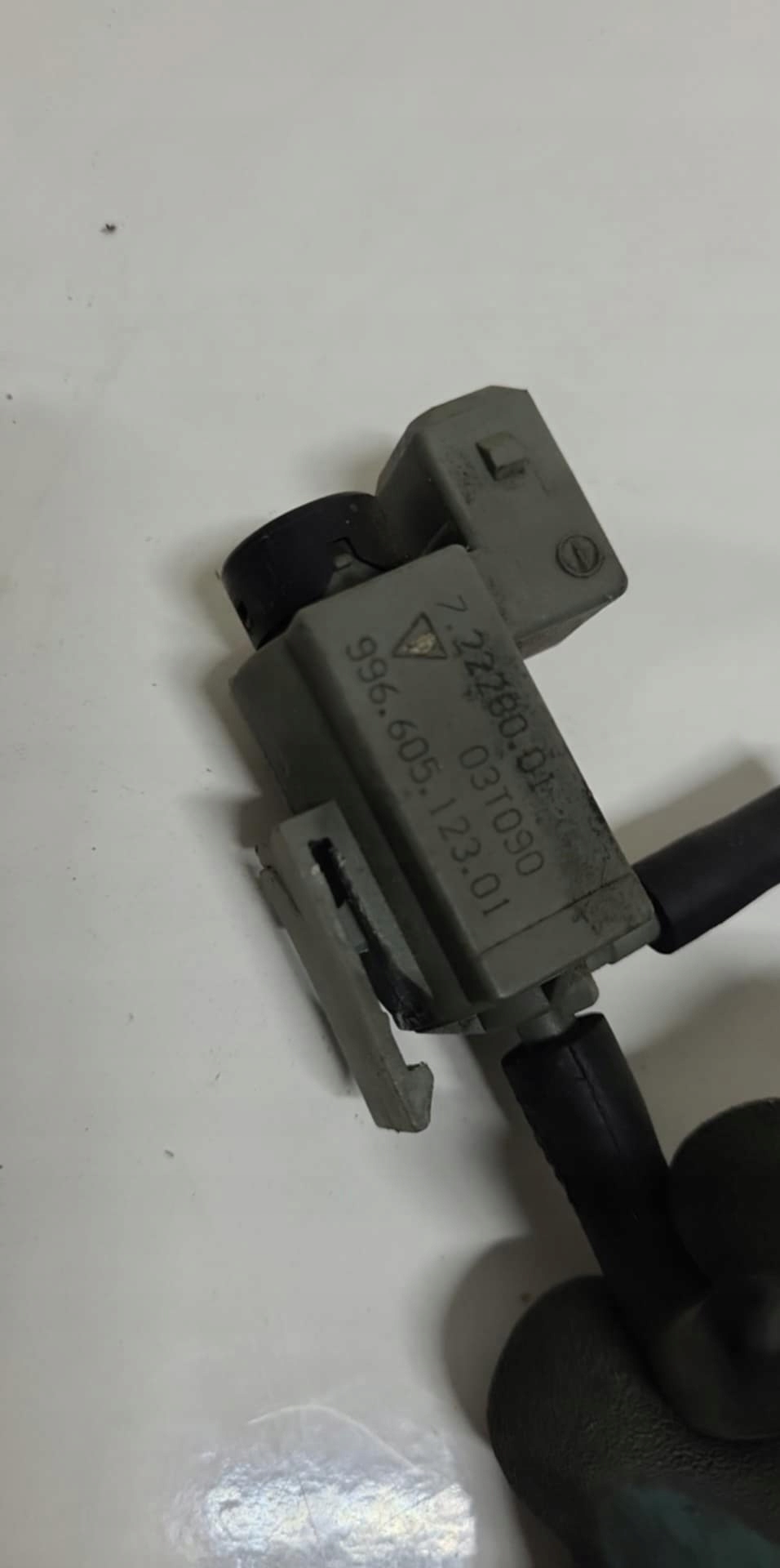 Sensor Unterdruck PORSCHE CAYMAN BOXSTER 987 99660512301