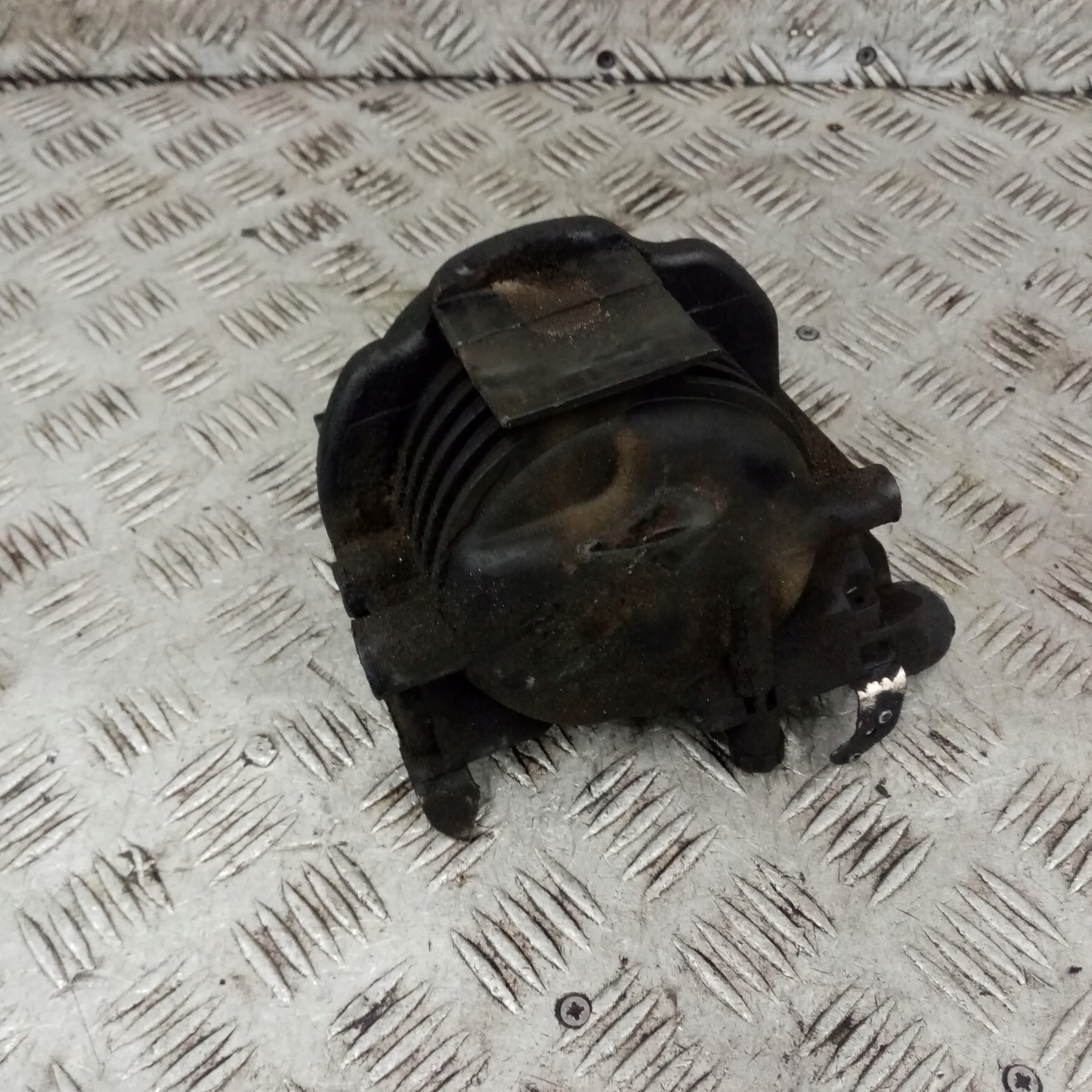 Gehäuse filter des Kraftstoffsbehälters PEUGEOT 308 9645928180