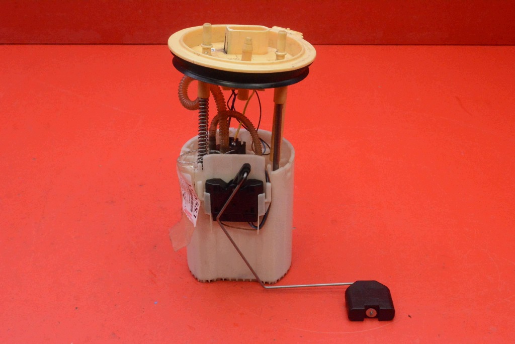 pump feed pump 3AA919050B VW PASSAT B7 2.0 TDI 140 KM 10-15
