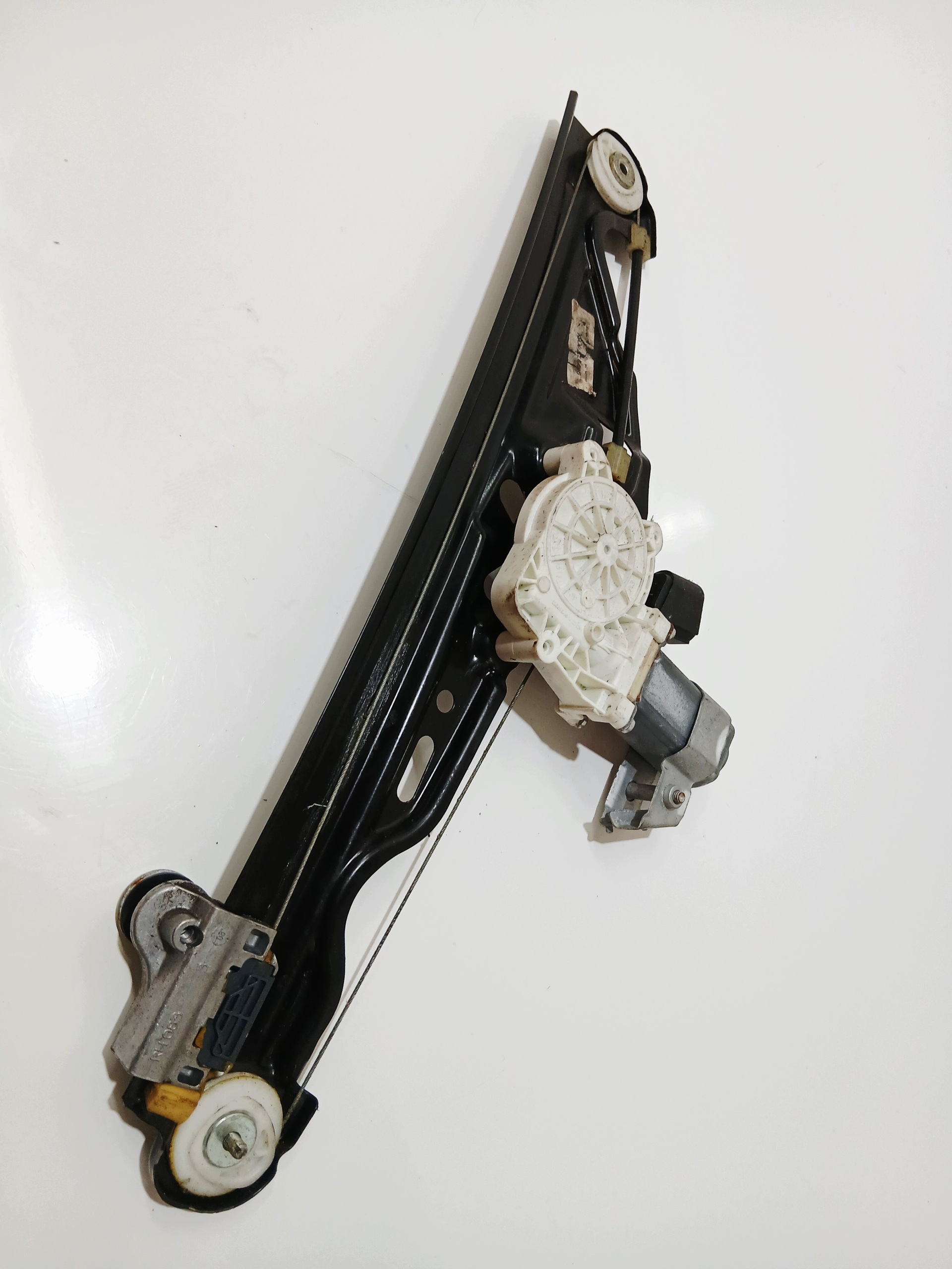 right window regulator rear part BMW 5 E60 7184744