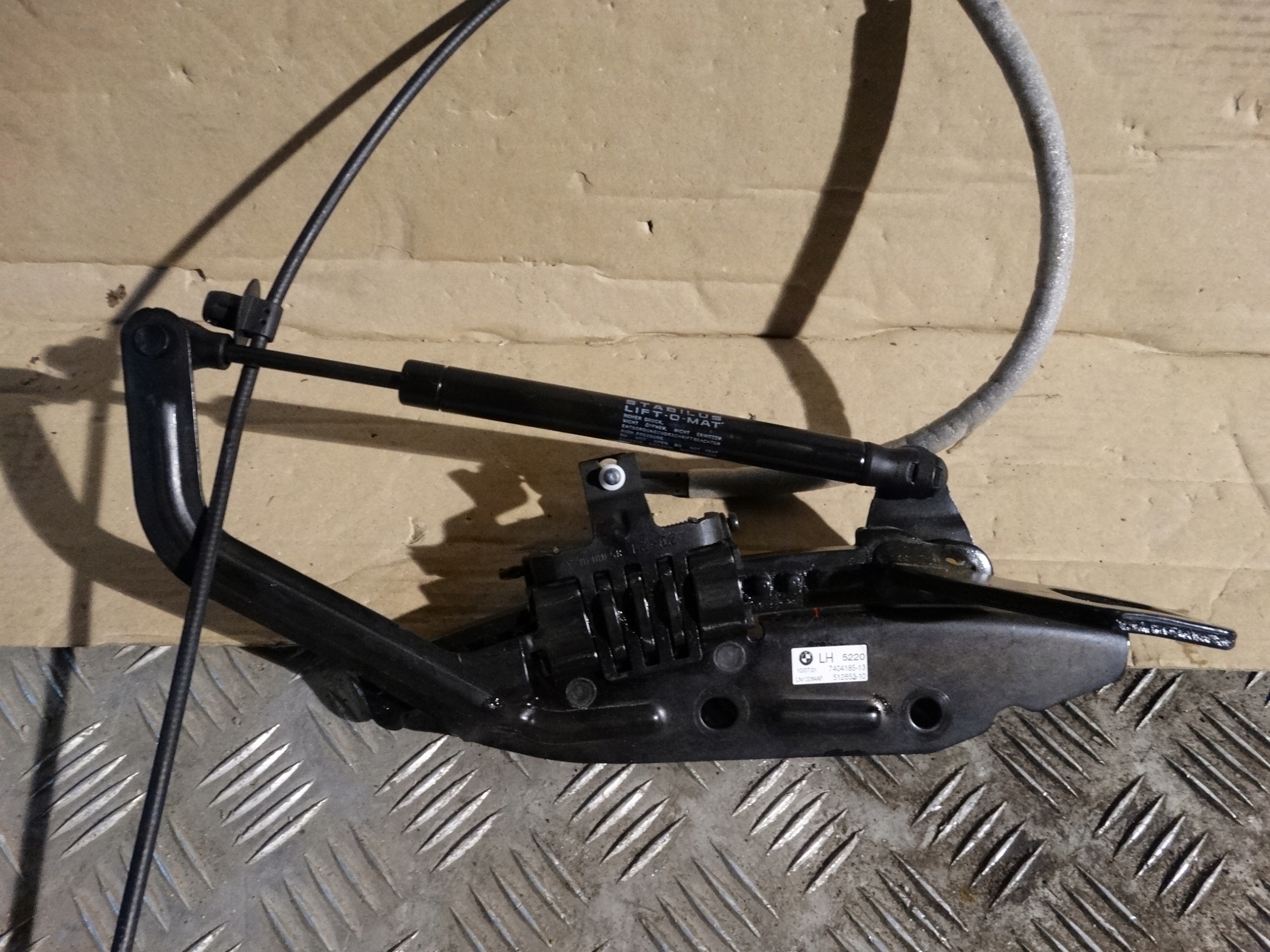 IDEAL KPL. hinge seat left BMW G01 1