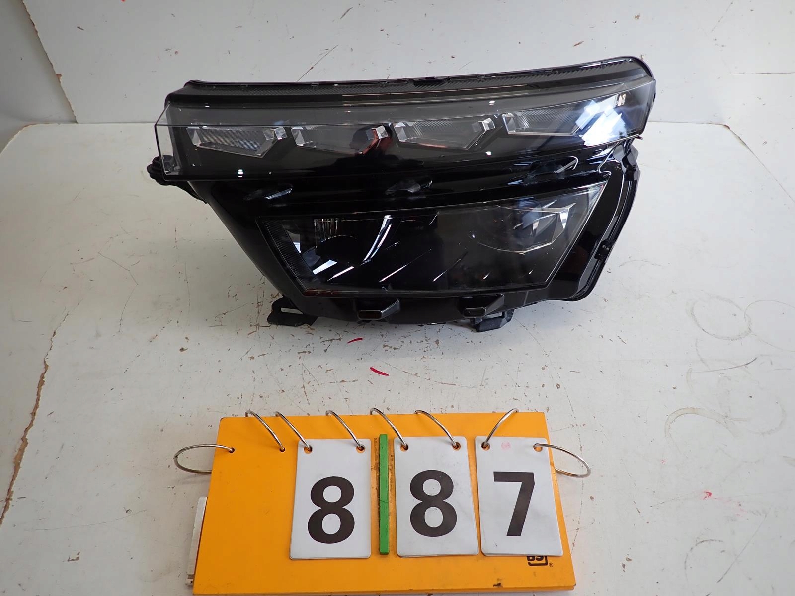 light front front left SKODA KAMIQ FULL LED 19