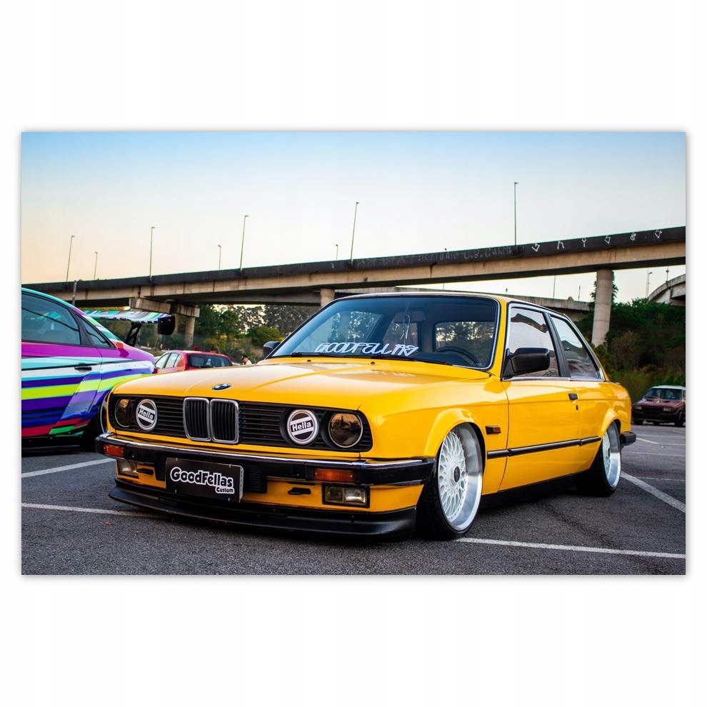 

Plakat 93x62 Żółte Bmw Trójka 3 Gleba
