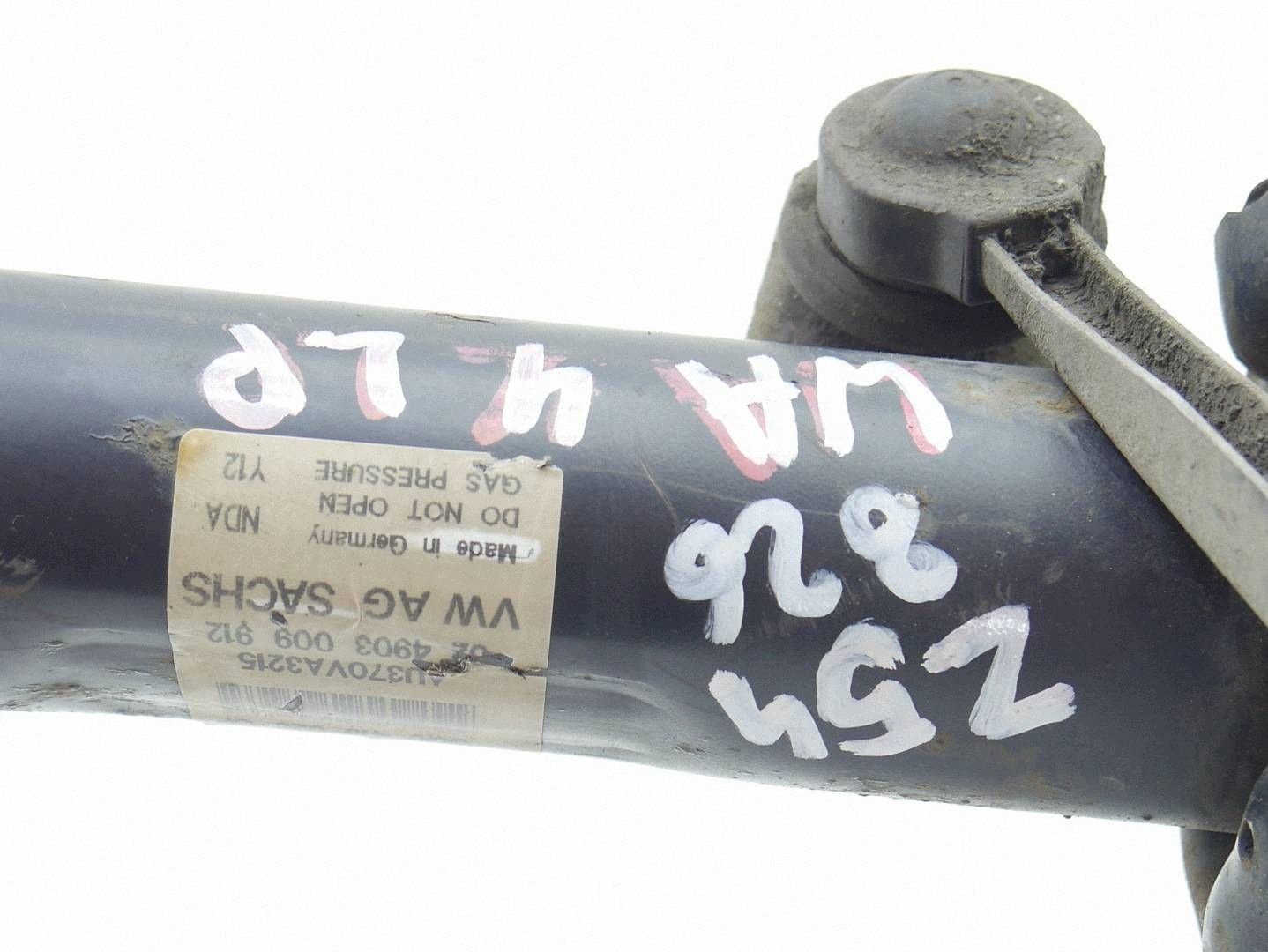 swing left front shock absorber AUDI A6 C7 3.0 TDI 5Q0255Q
