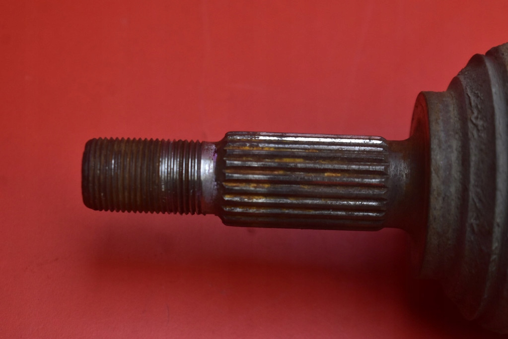 semi-axis right front MANUAL 8200557126 RENAULT MODUS 1 and 1.2 T 16V 100 KM
