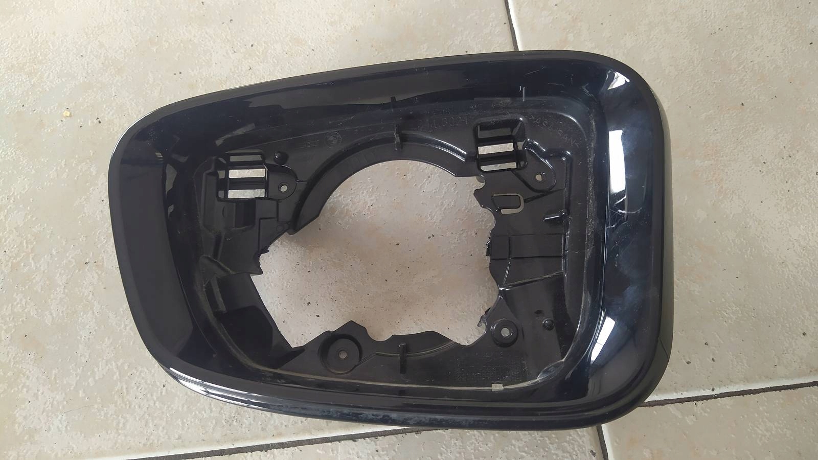 51167498193 - BMW 4 G22 рамка крышка зеркала л