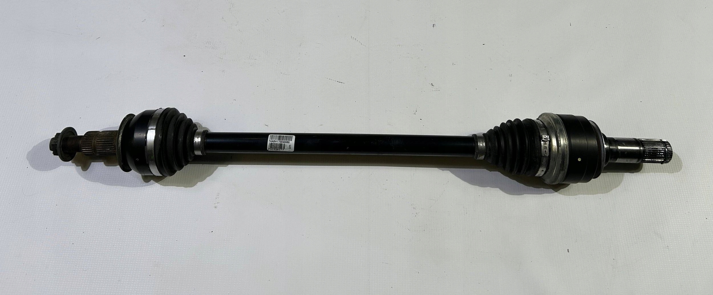 semi-axis left Chevrolet Camaro SS 6.2 v8 2009-2015