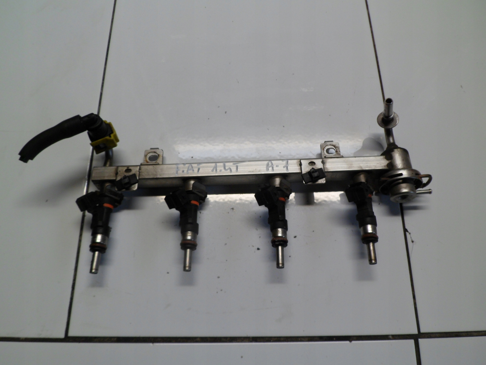 ALFA ROMEO GIULIETTA 1.4T 16V injector 0280158224