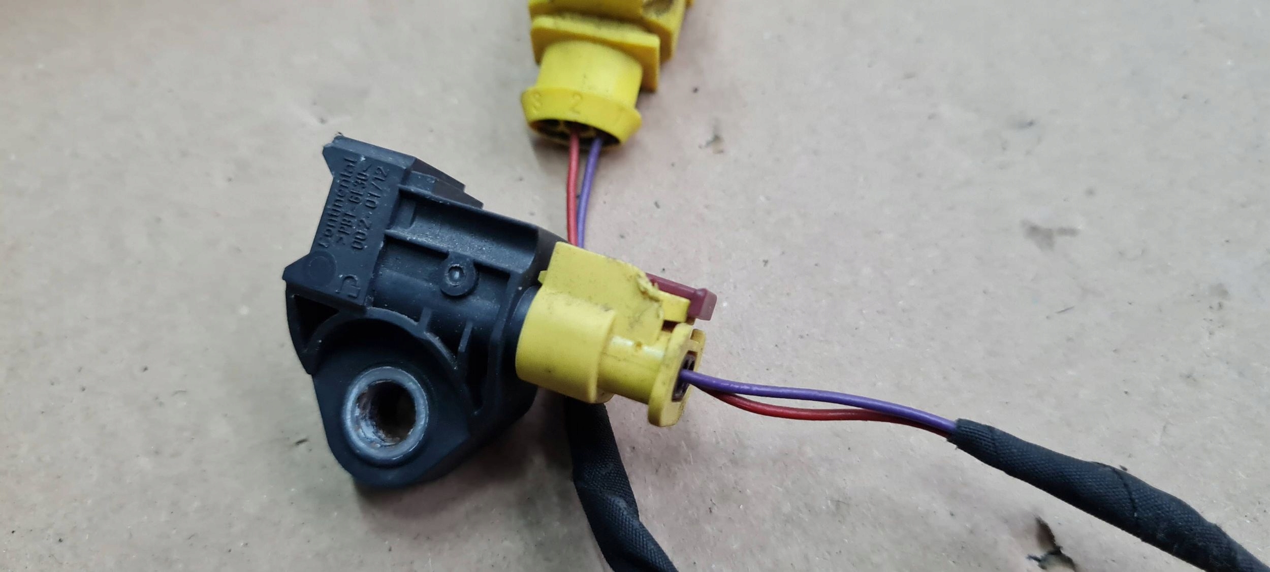 A6 C8 4K Crashsensor Drucksensor UDERZENIOWY 4N0959651D SQ7 4M Q7 Q8 A7 4K