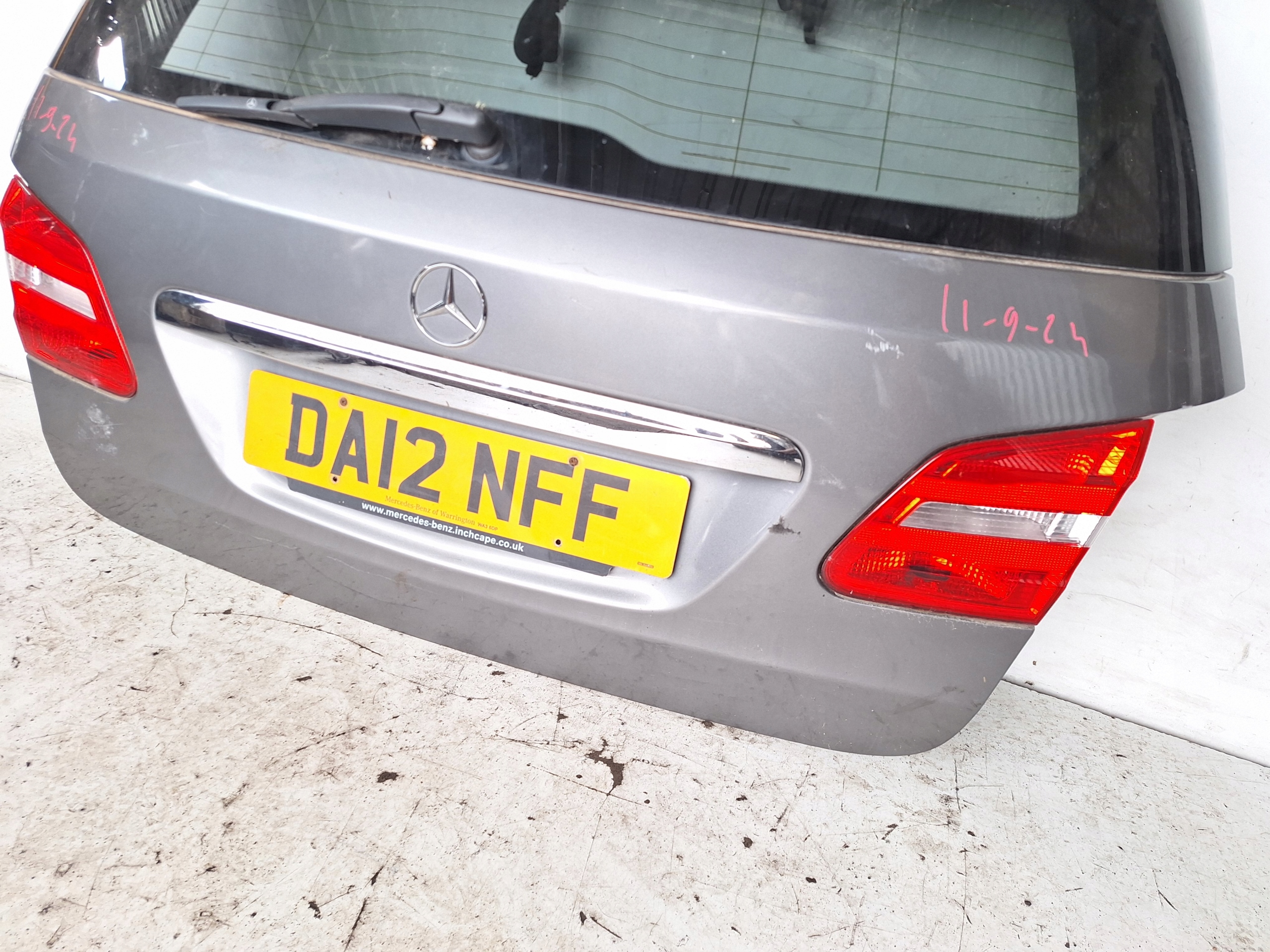 MERCEDES B-KLASA W246 12-15 boot door
