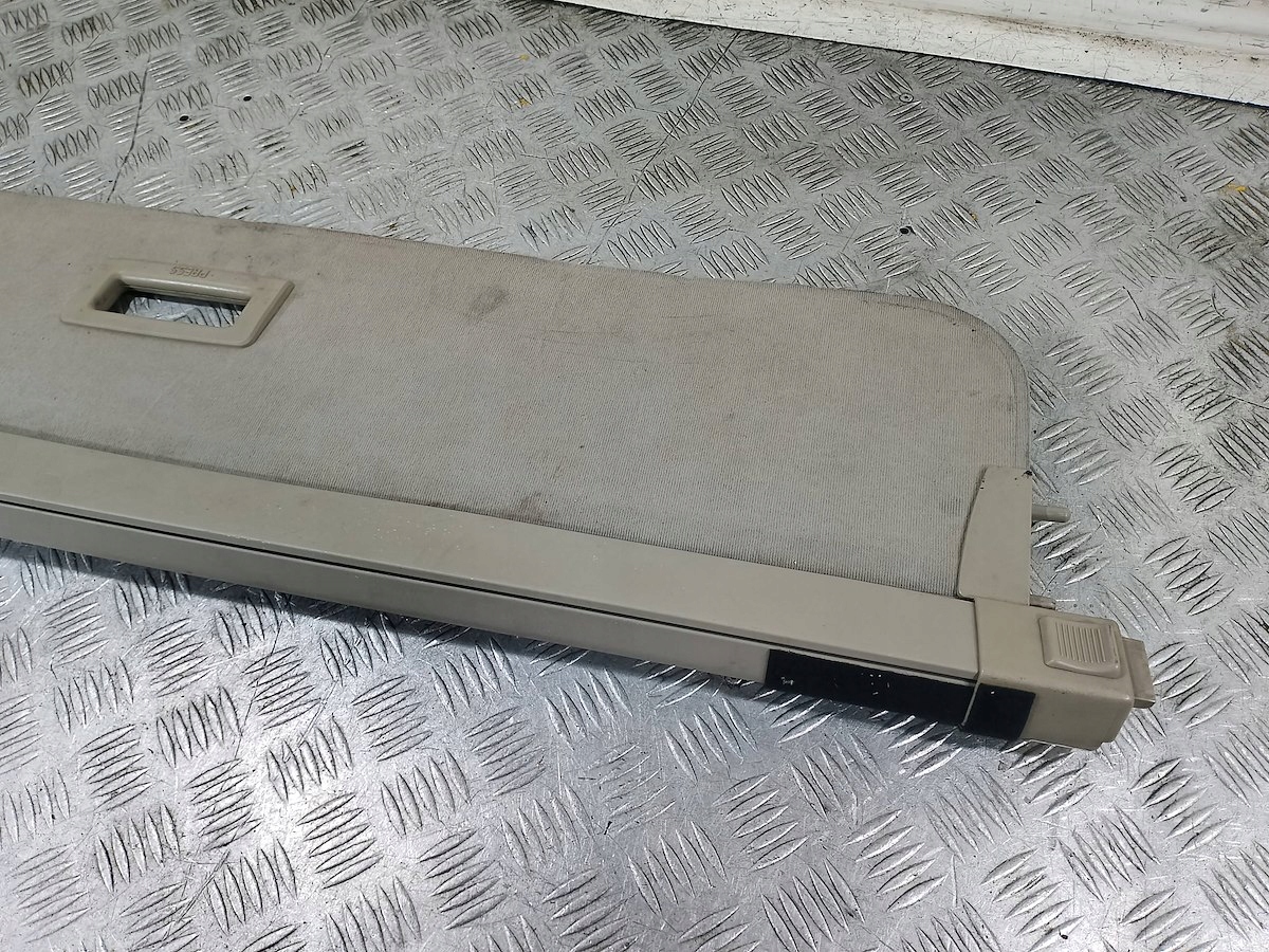 ROLETA BAGAŻNIKA RENAULT LAGUNA III ( 07-15 ) KOMBI Producent części Renault