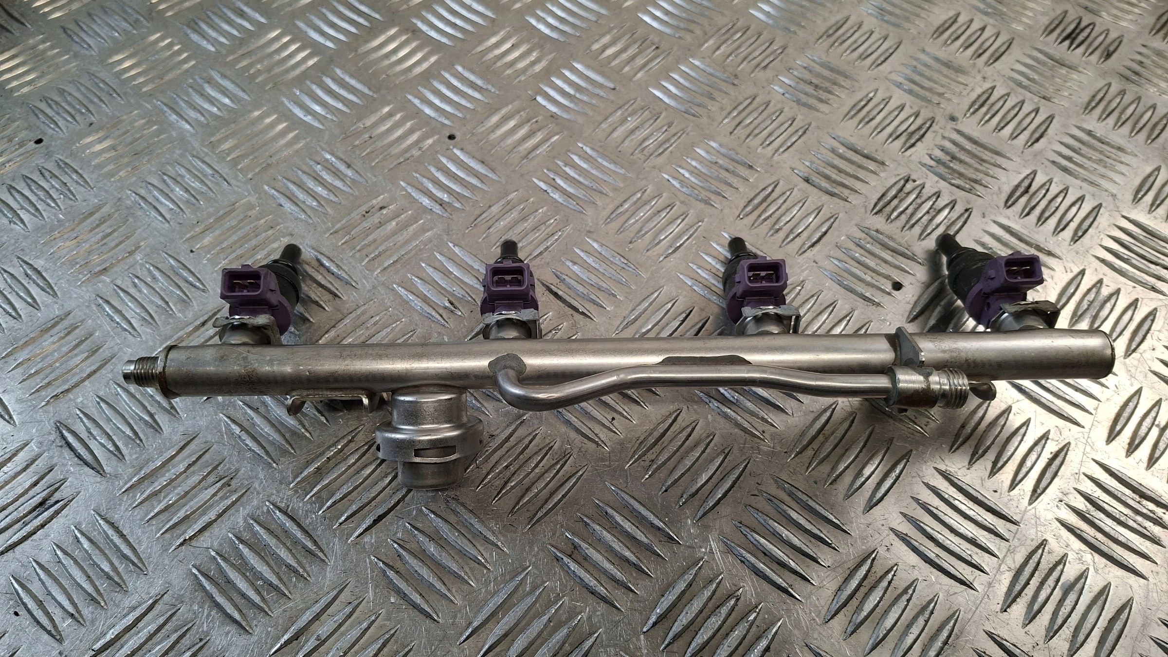 injection ramp MERCEDES W203 1.8K