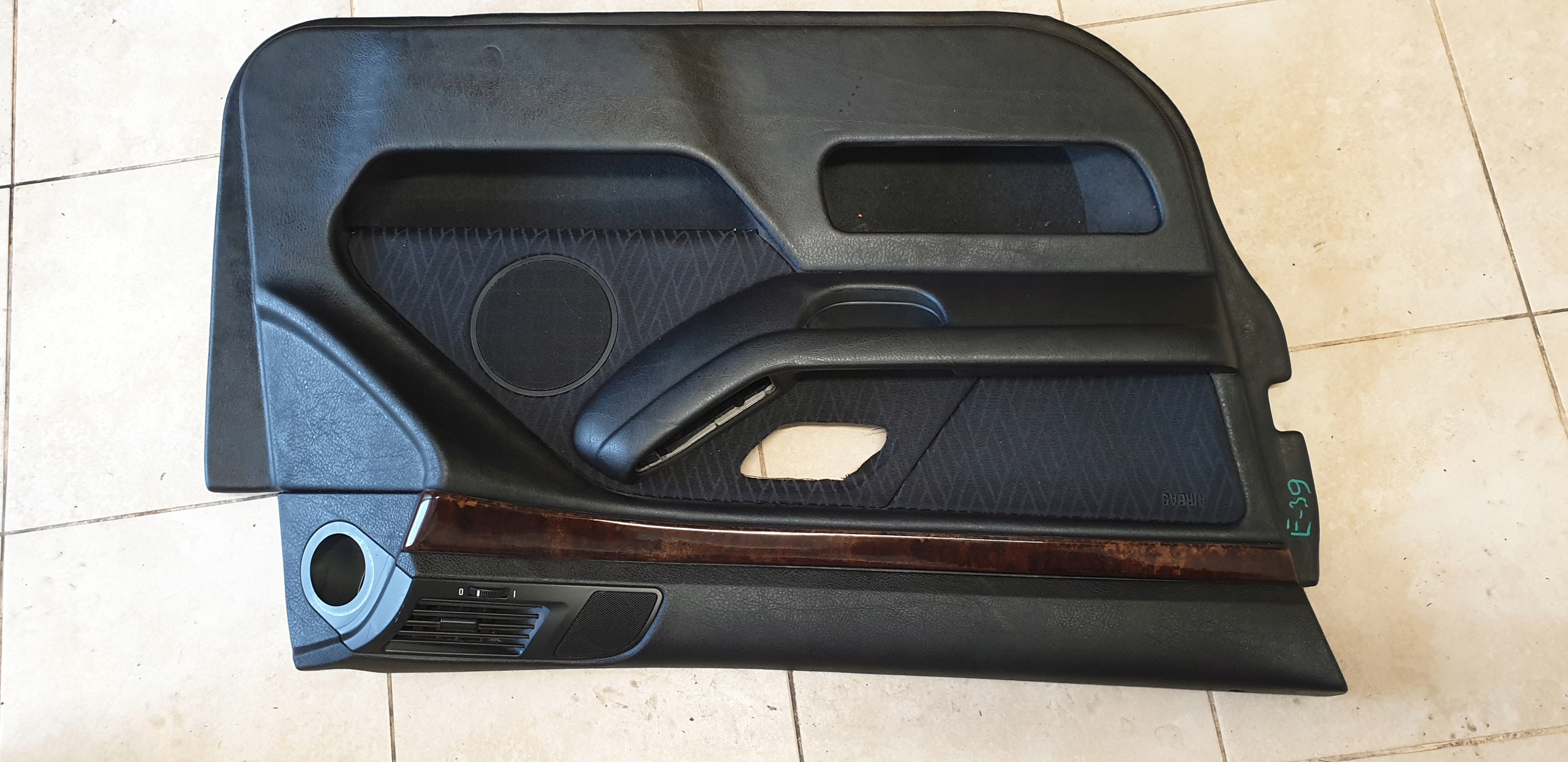 button ZAMYKANIA bonnet boot VOLVO XC90 II 2 OE