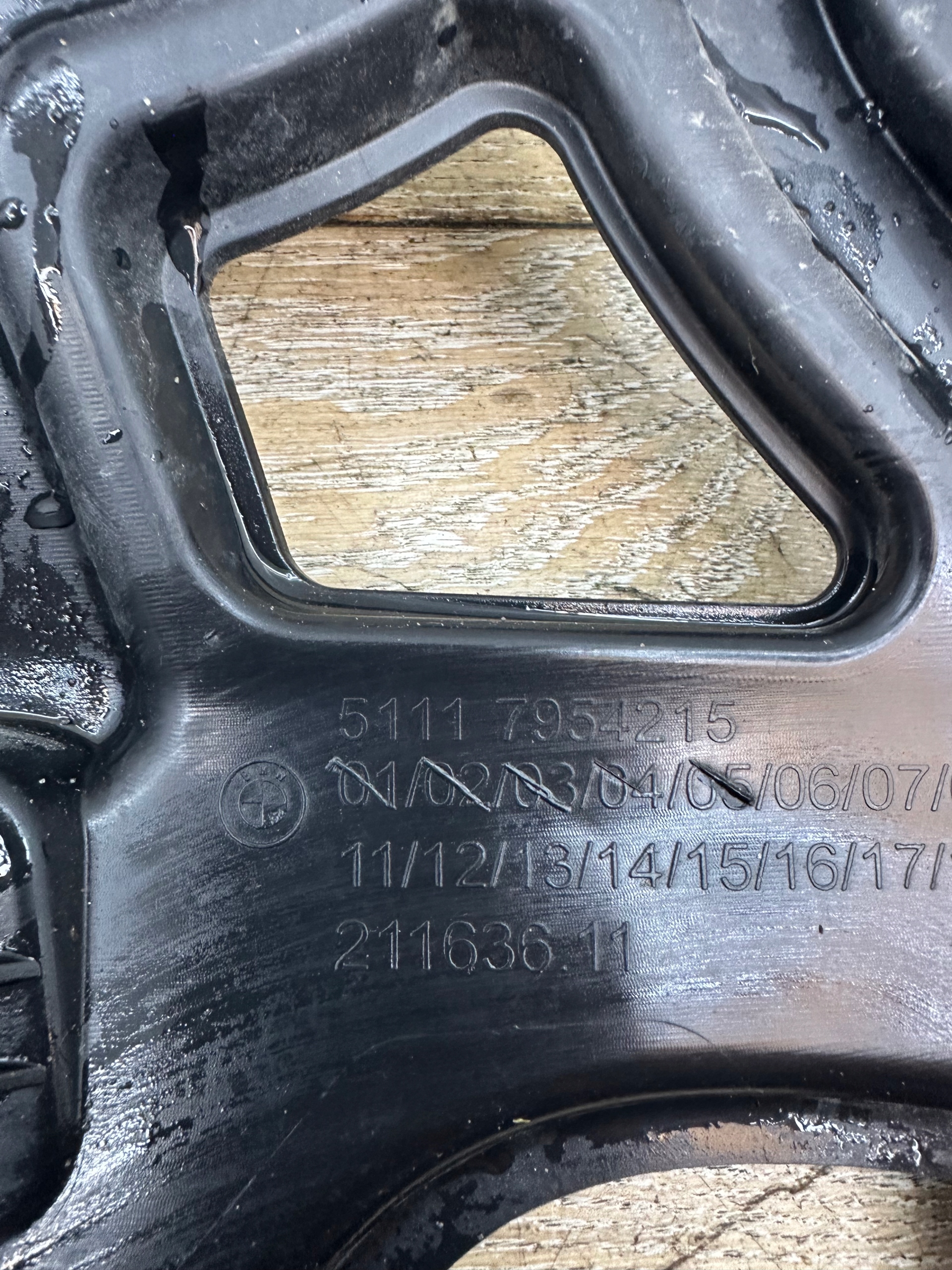 holder support front left 7954215 BMW X1 F48 LIFT