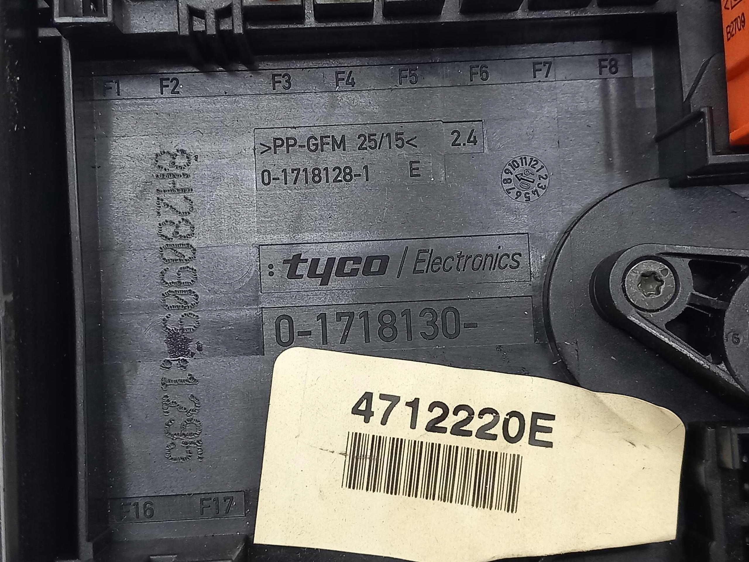 Module fusibles VW JETTA V 1.6 TDI 105KM 05-10