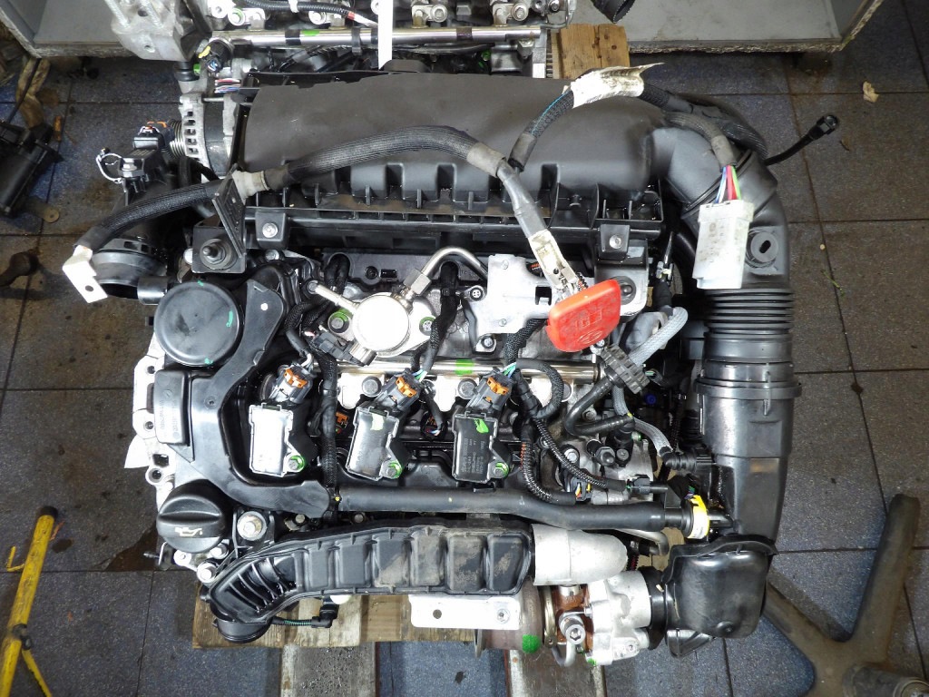 engine 1.2PureTech 130KM 10Z1AK PEUGEOT 308 T10 III