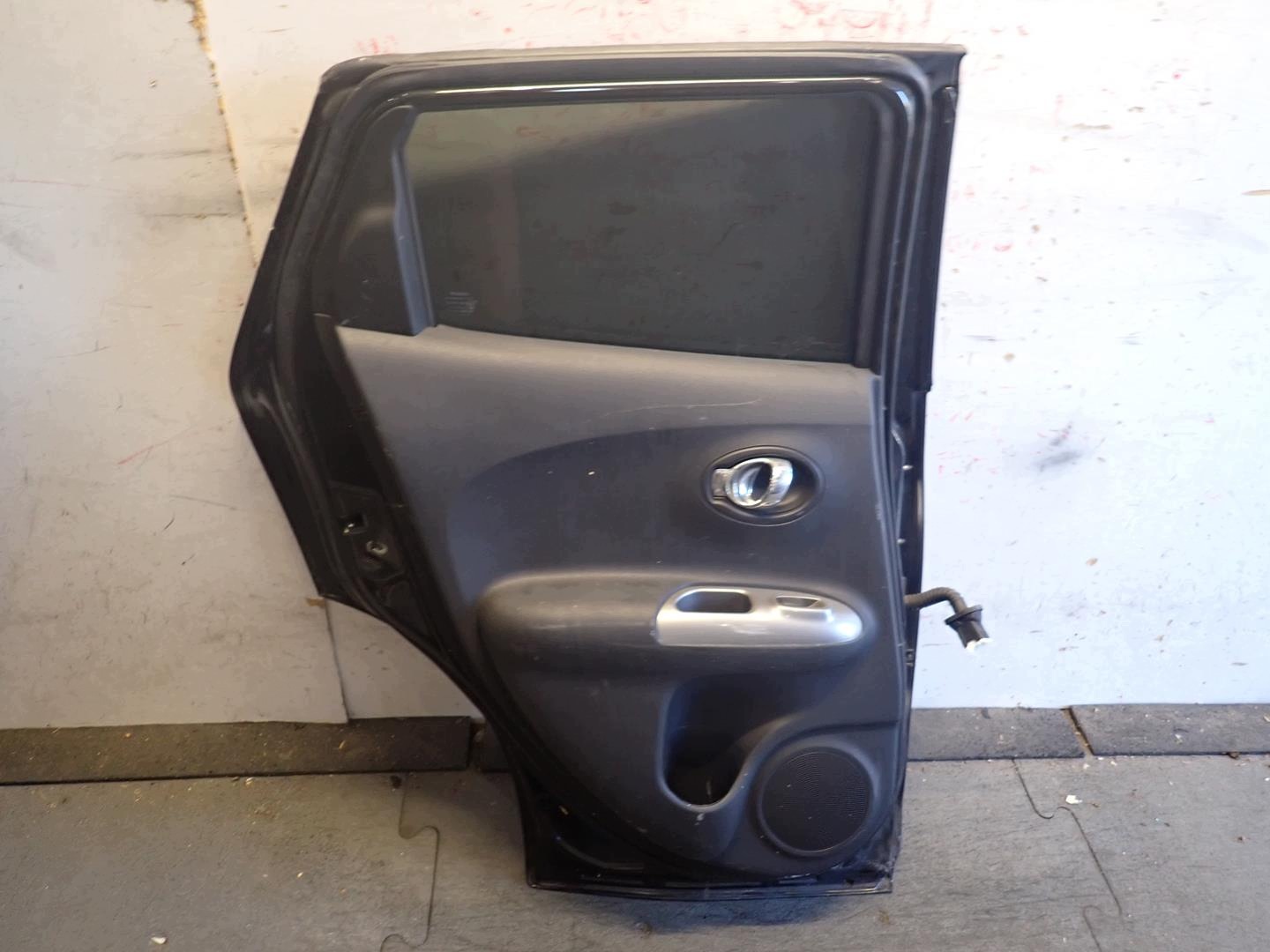 door rear part rear. left NISSAN JUKE and 2010-2019