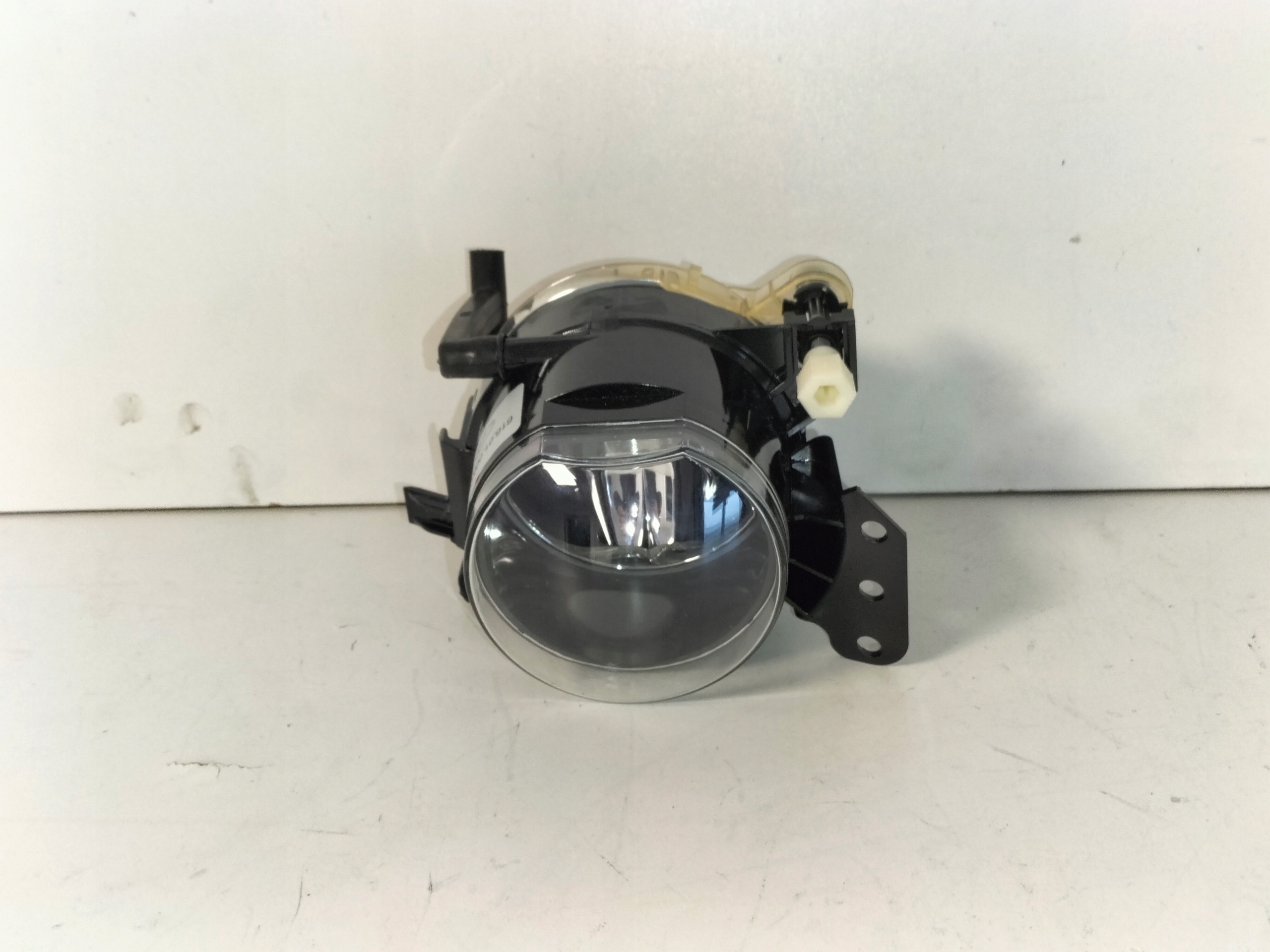 fog light light front right BMW 3 E90 04- BMW 5 E60 03- BMW X3 E84 04-06 M