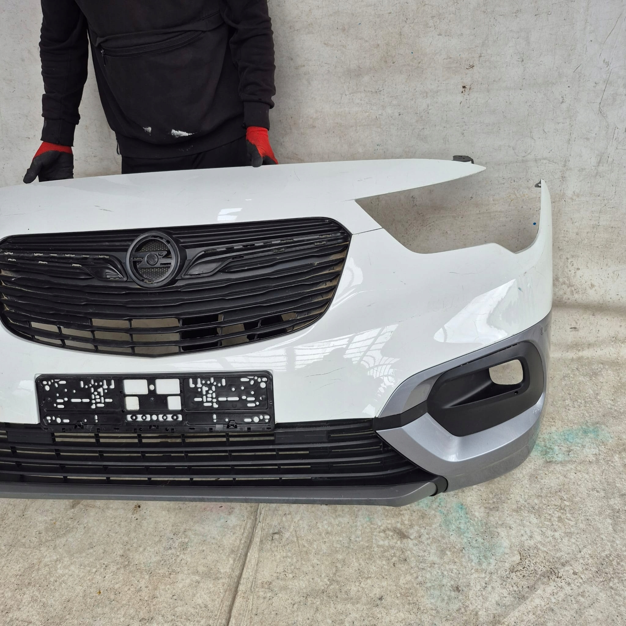 OPEL COMBO E 18-23 bumper front front