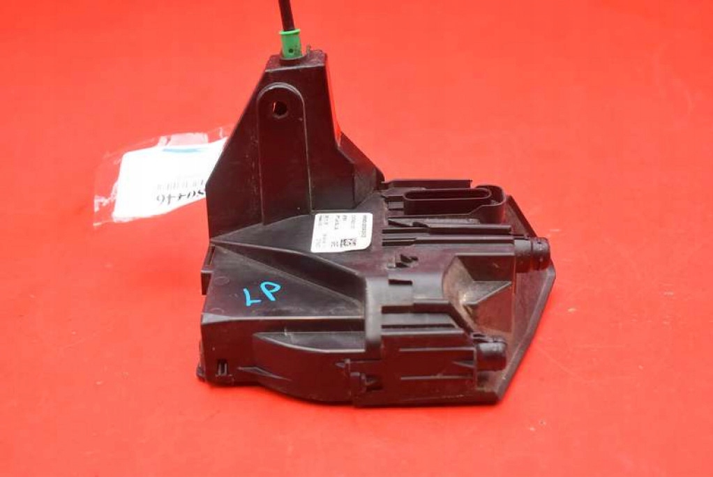 lock door left front front EU HK83-203A29-EB JAGUAR F-PACE X761 16-20