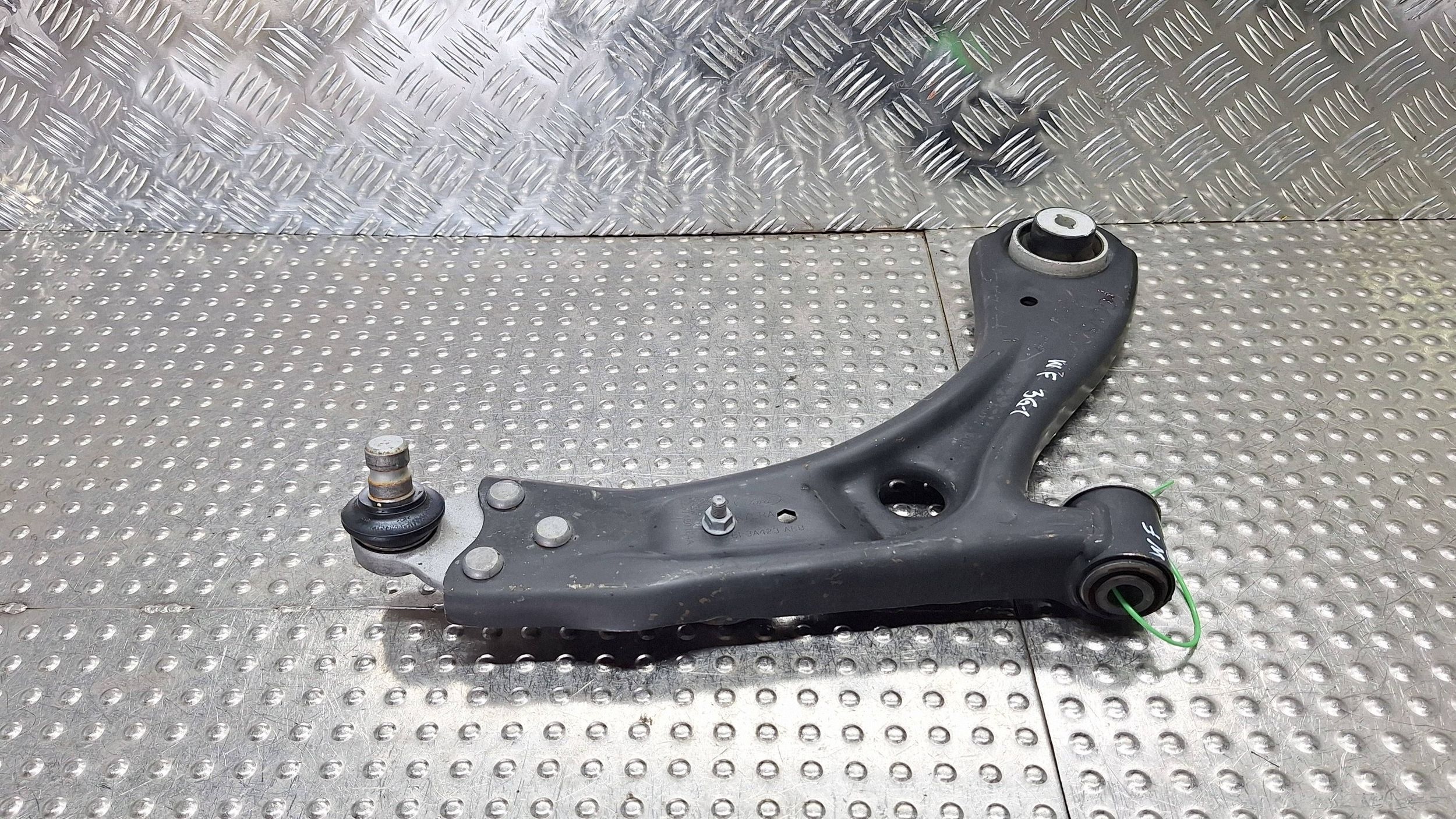 arm right front JX61-3A423-AEB FORD FOCUS MK4