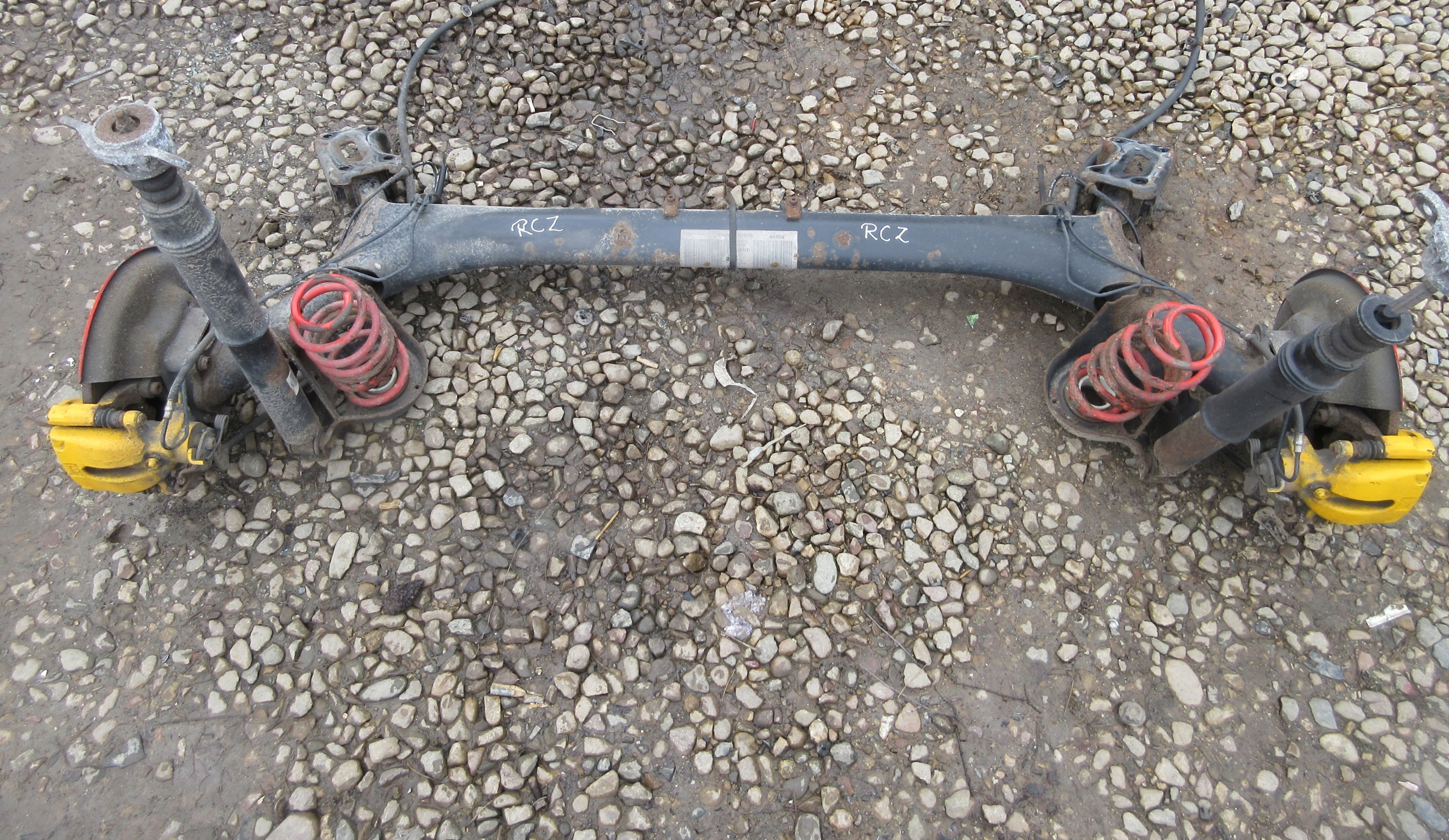 BELKA ZAWIESZENIA WÓZEK TYŁ PEUGEOT RCZ 1.6 THP