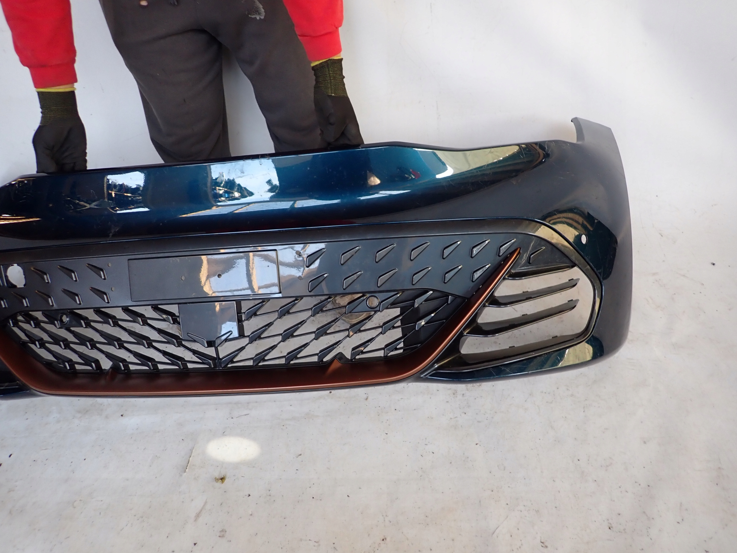 CUPRA BORN 21- bumper front front PDC